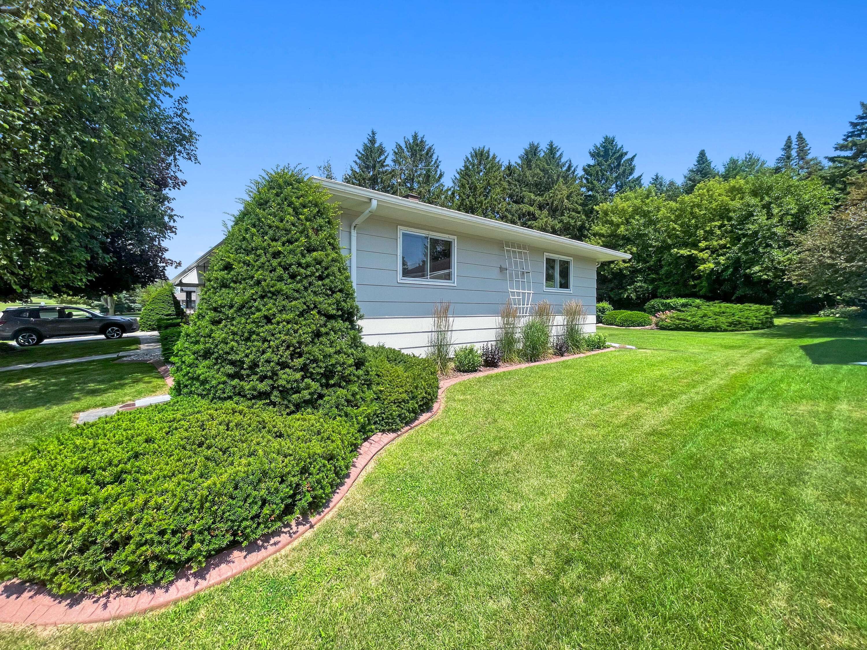 Kiel, WI 53042,1242 1st St