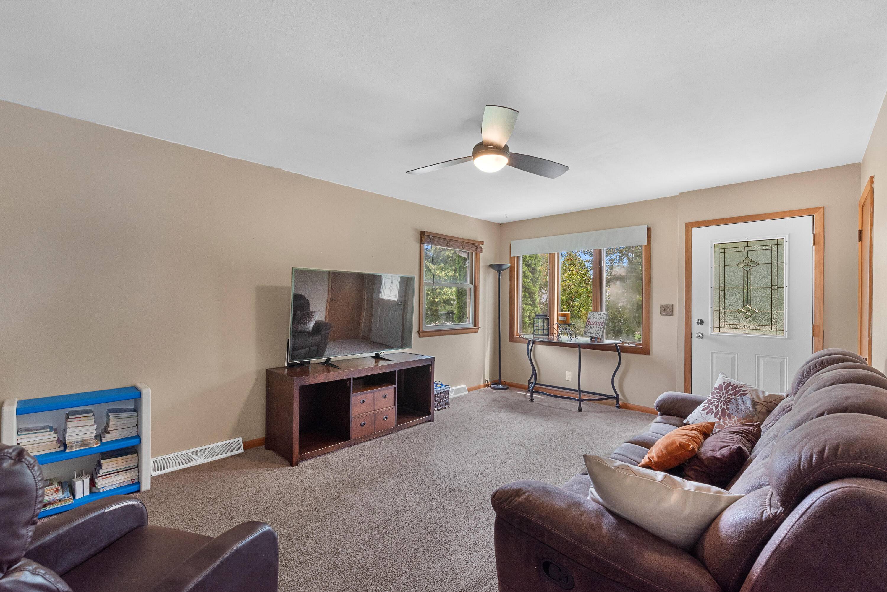 Saint Francis, WI 53235,4175 S McCarty Ave