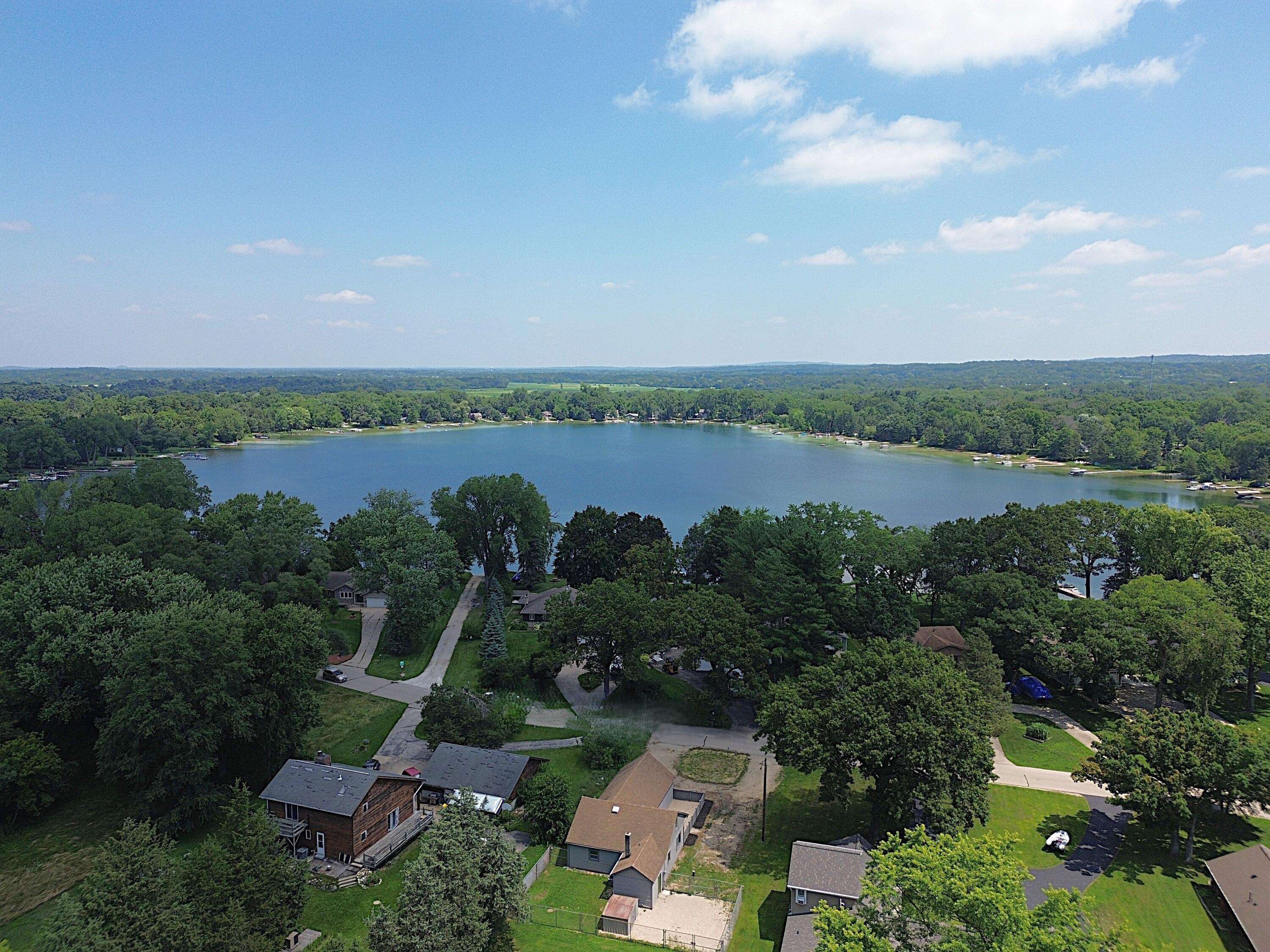 Ottawa, WI 53118,W378S5059 W Pretty Lake Rd