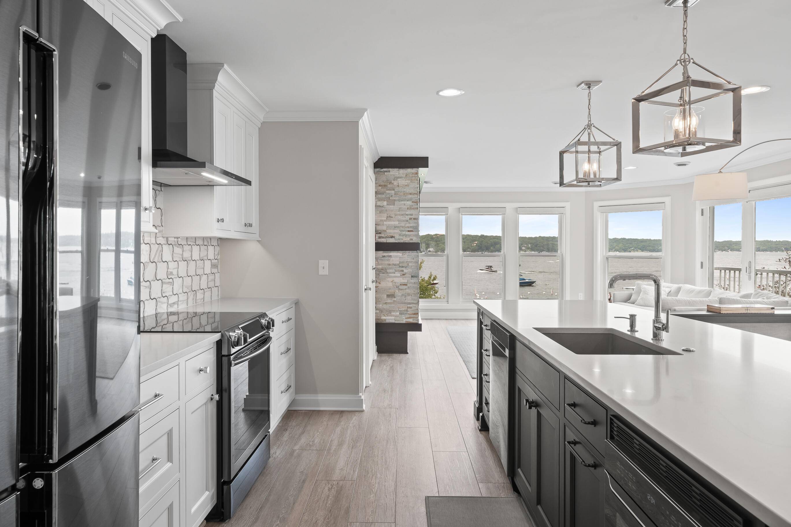 Fontana, WI 53125,432 Harvard Ave Unit 5E, 6F
