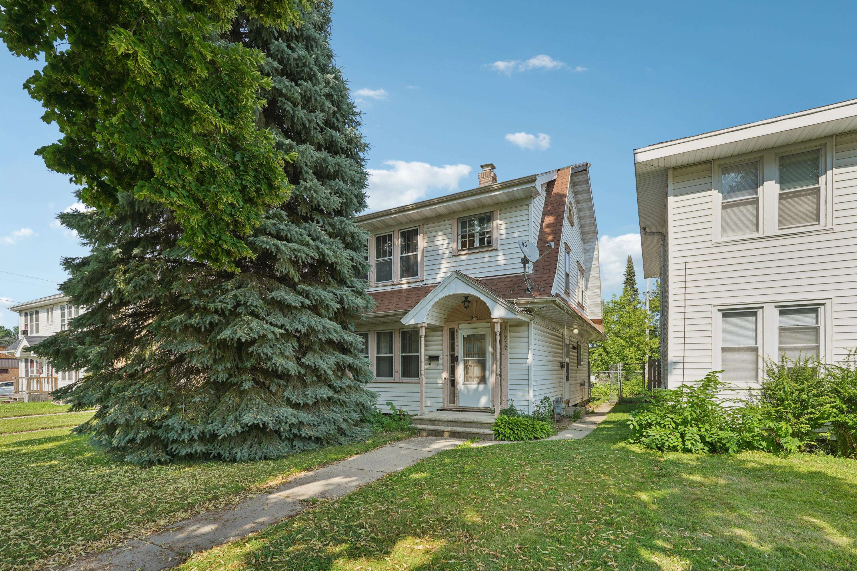 Racine, WI 53405,1609 Blaine Ave
