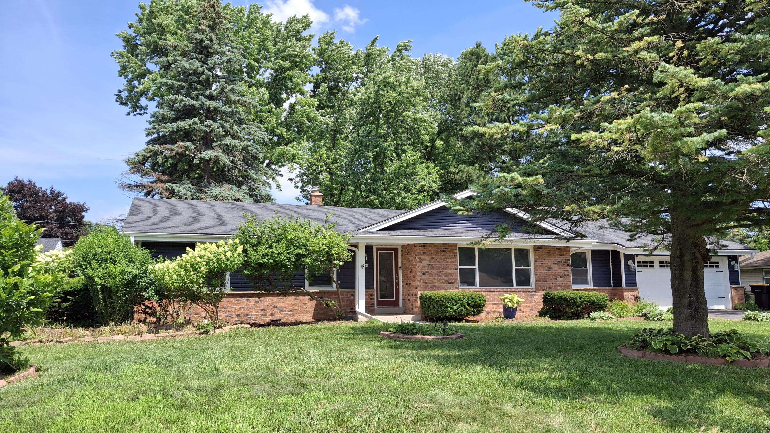 Brown Deer, WI 53223,6604 W Glenbrook Rd