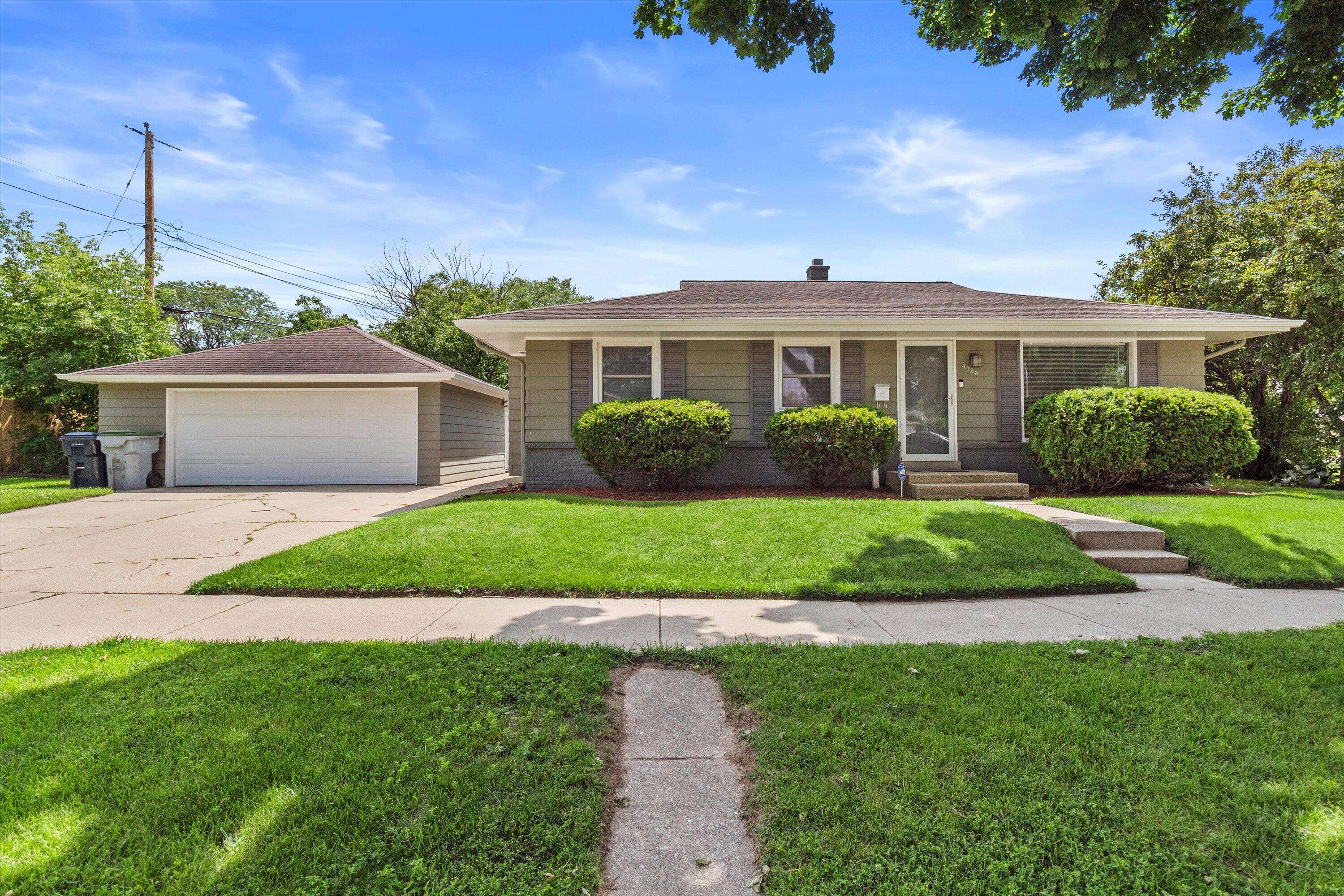 Milwaukee, WI 53223,4823 W Brentwood Ave