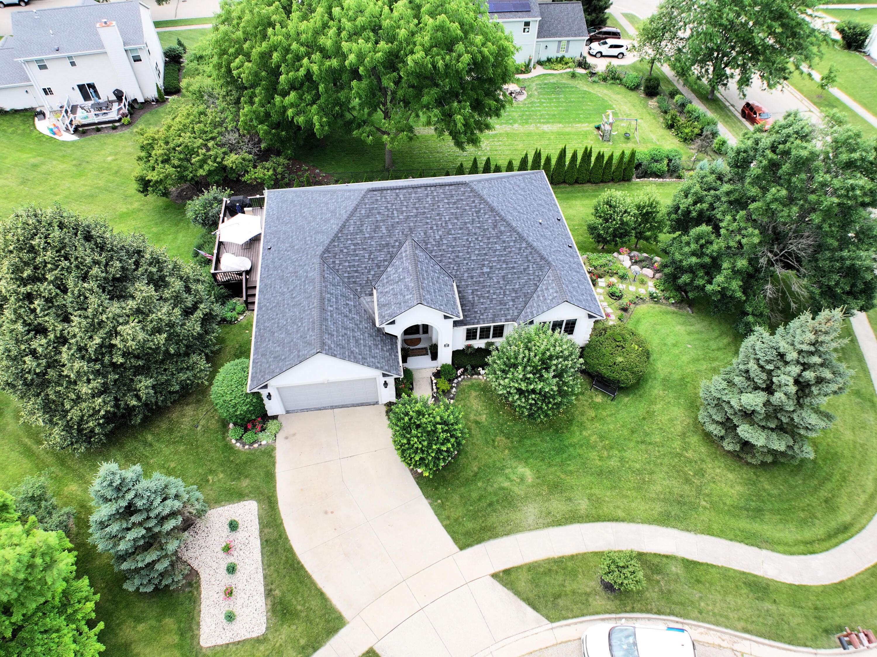 Burlington, WI 53105,825 Chantilly Ct
