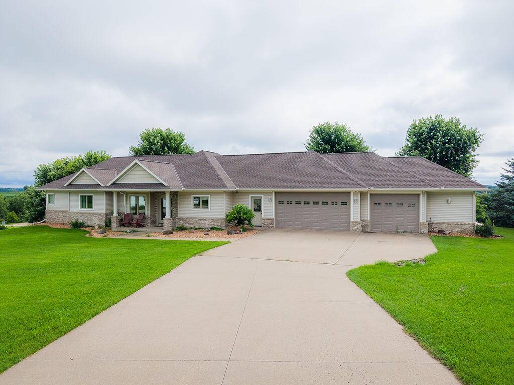 Greenfield, WI 54601,W3769 Highland Dr