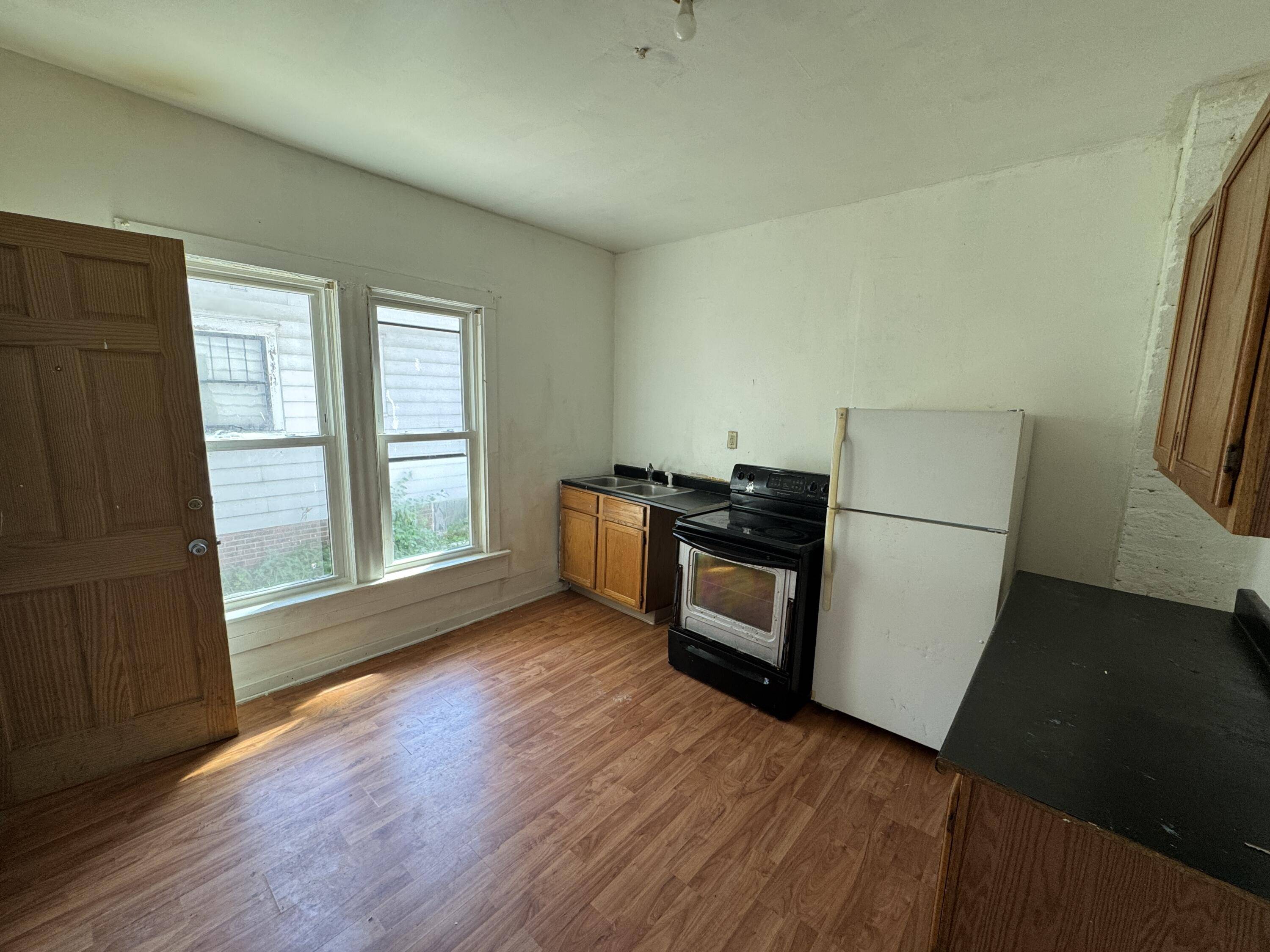 Racine, WI 53403,1809 Howe St