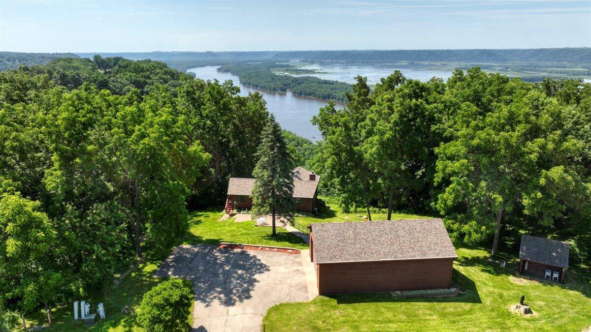 De Soto, WI 54624,15 Scenic Point Rd