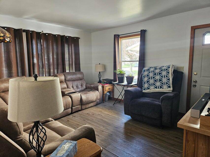 Lake Geneva, WI 53147,403 Spring St