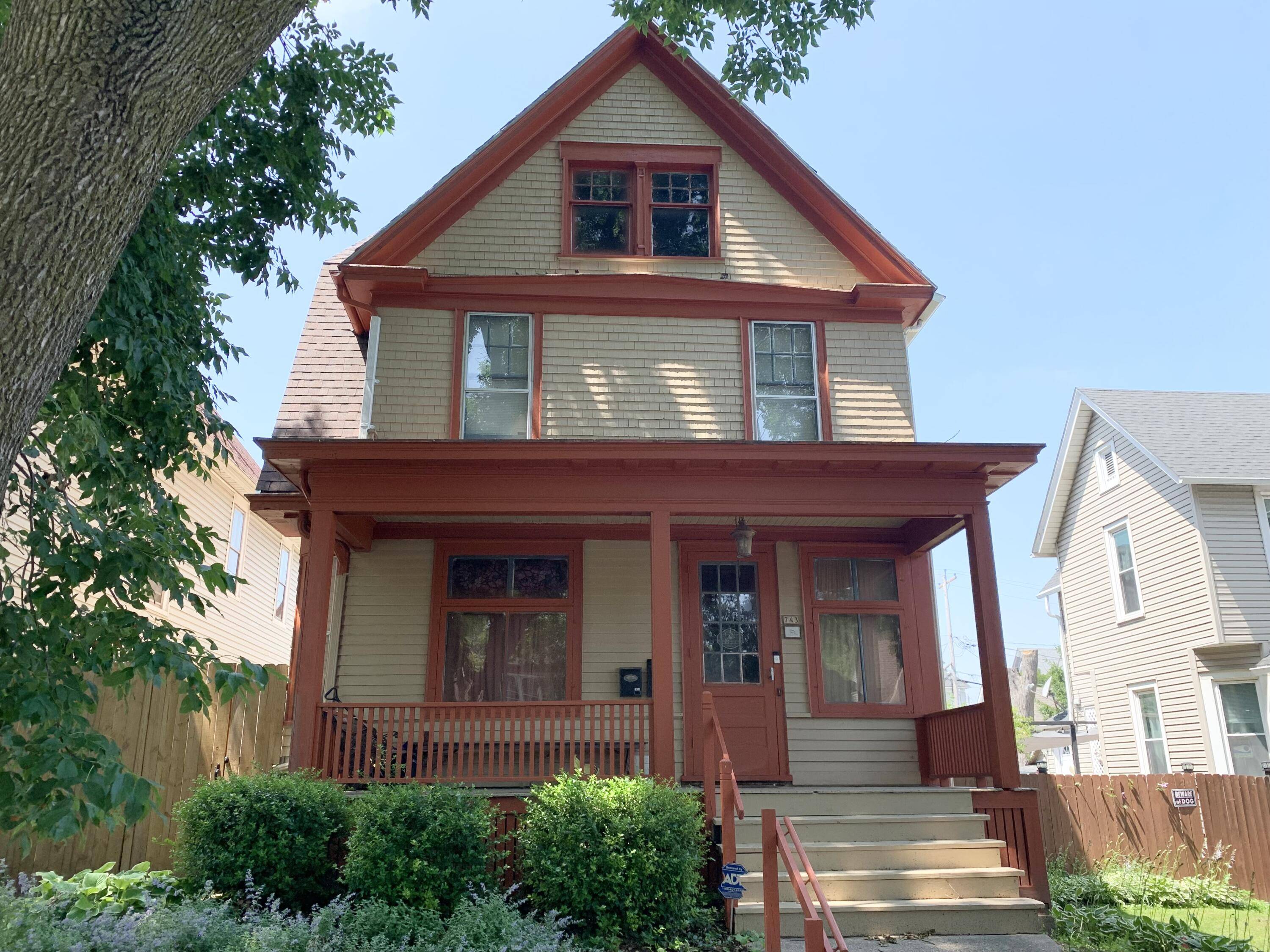 Milwaukee, WI 53204,743 S 25th St Unit 743A