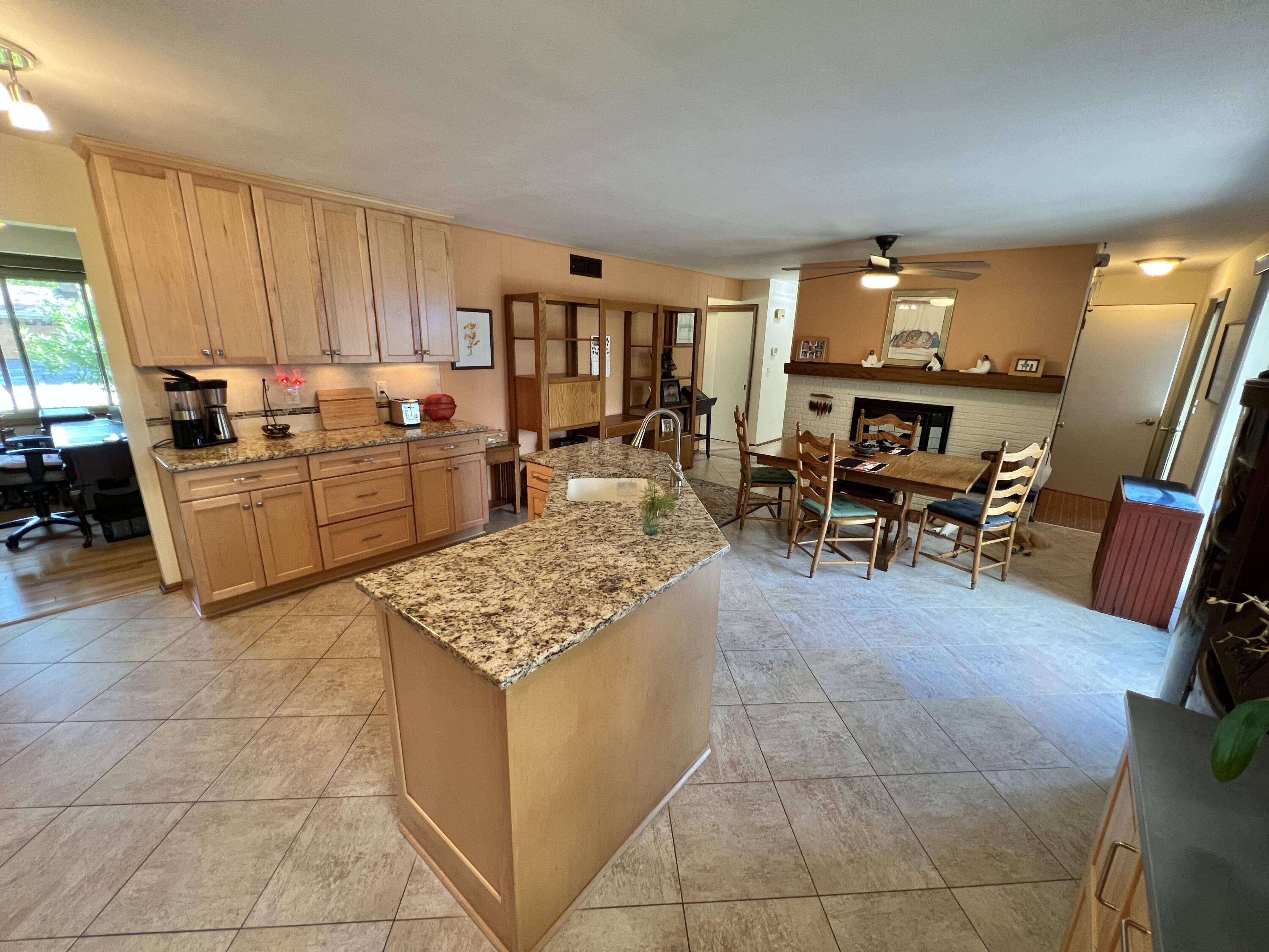 Caledonia, WI 53402,5326 Santa Anita Dr