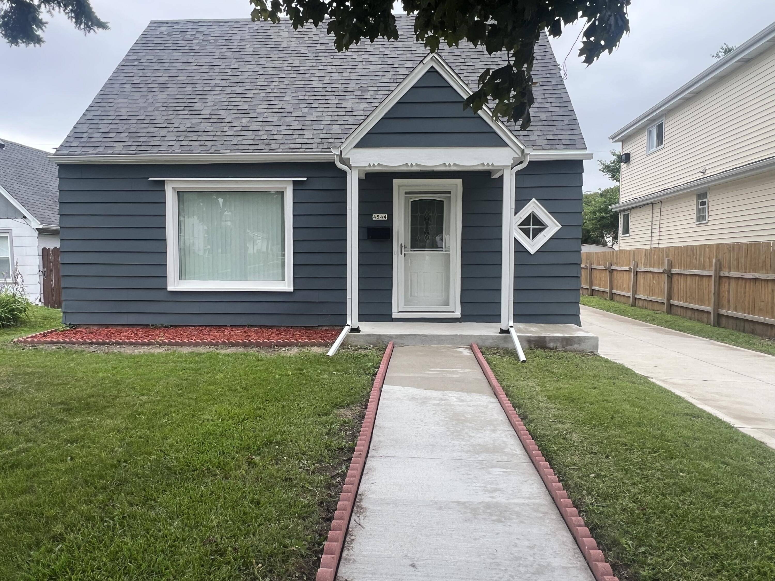 Milwaukee, WI 53207,4544 S Quincy Ave