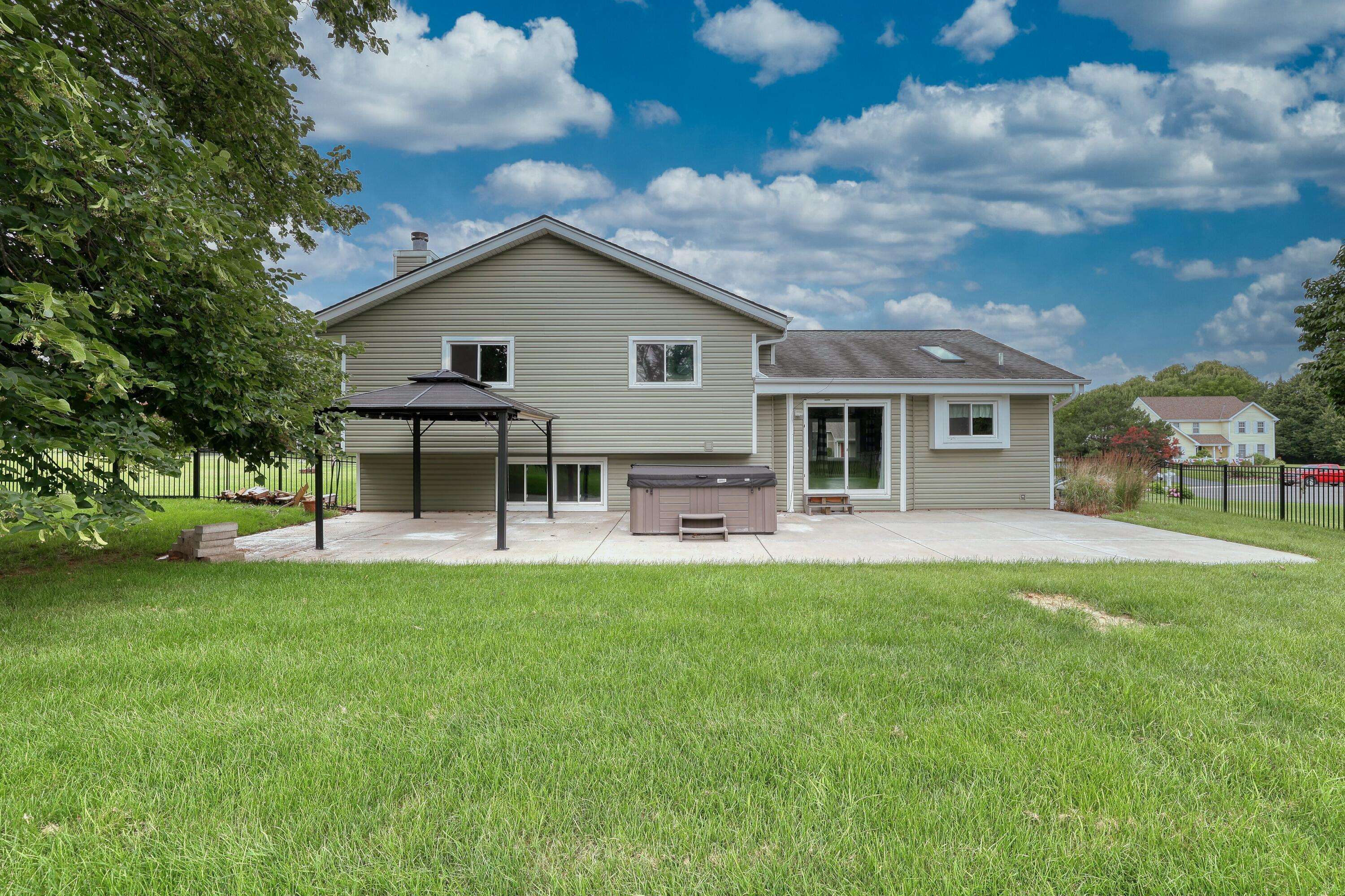 Germantown, WI 53022,N97W17006 Cheyenne Ct