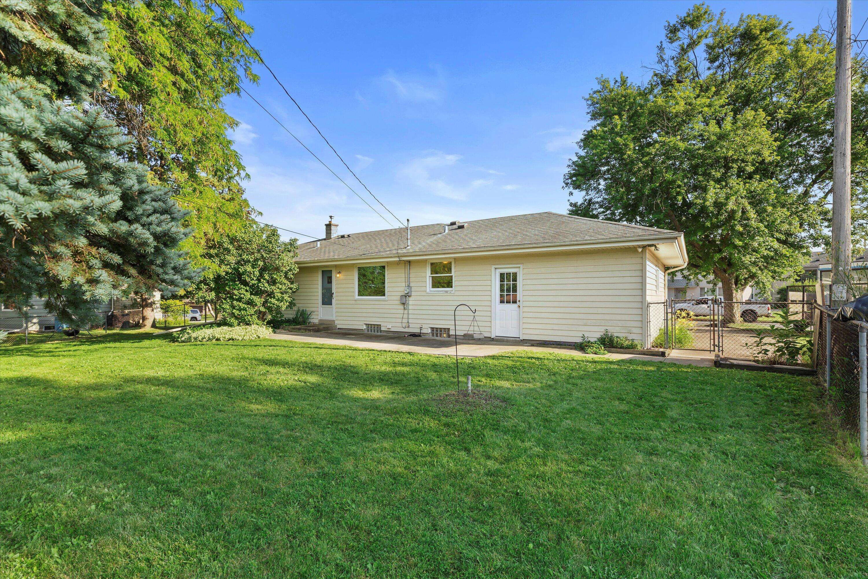 Menomonee Falls, WI 53051,N92W17382 Forest Dr