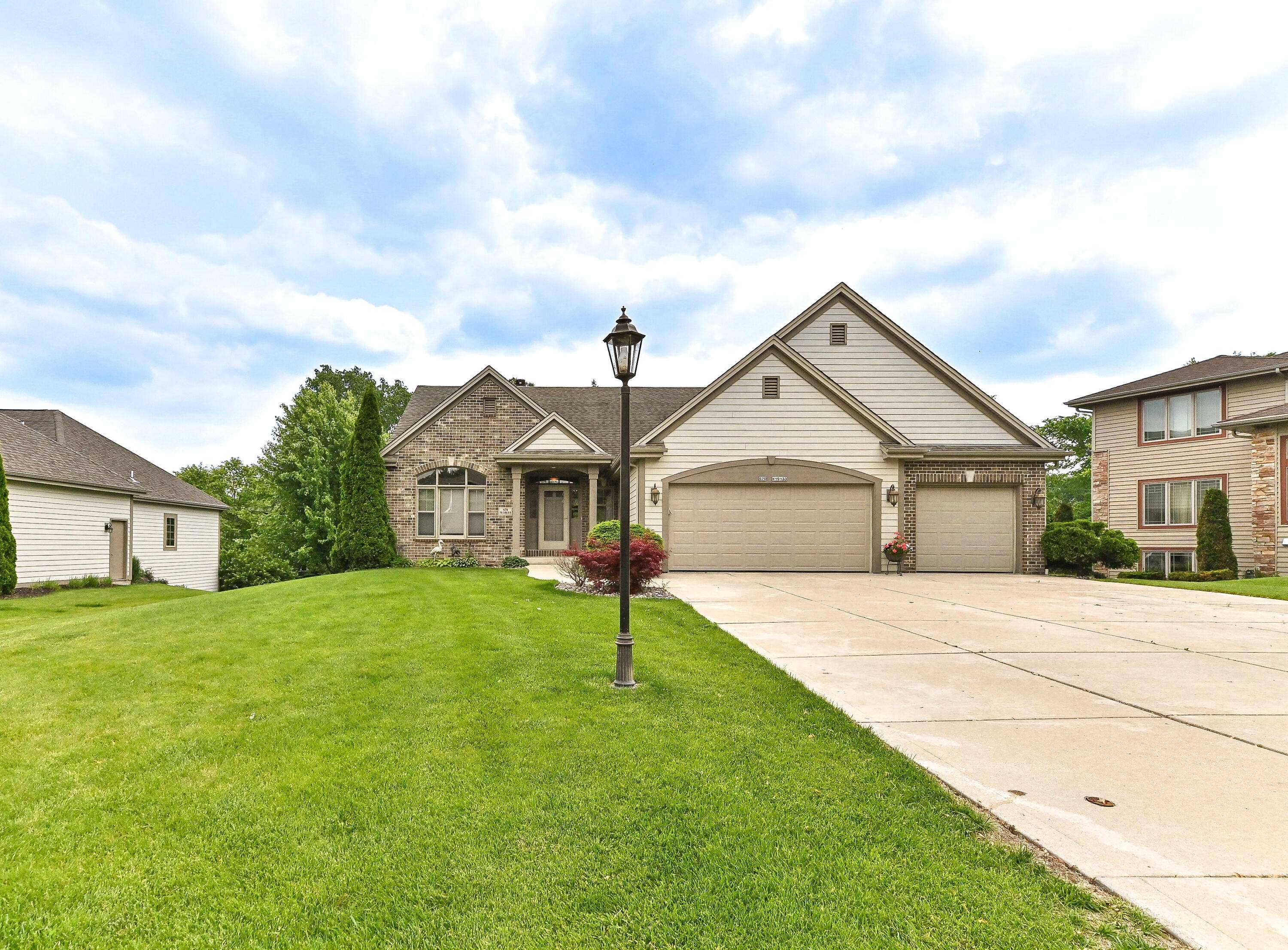 Muskego, WI 53150,S70W19133 Kenwood Dr