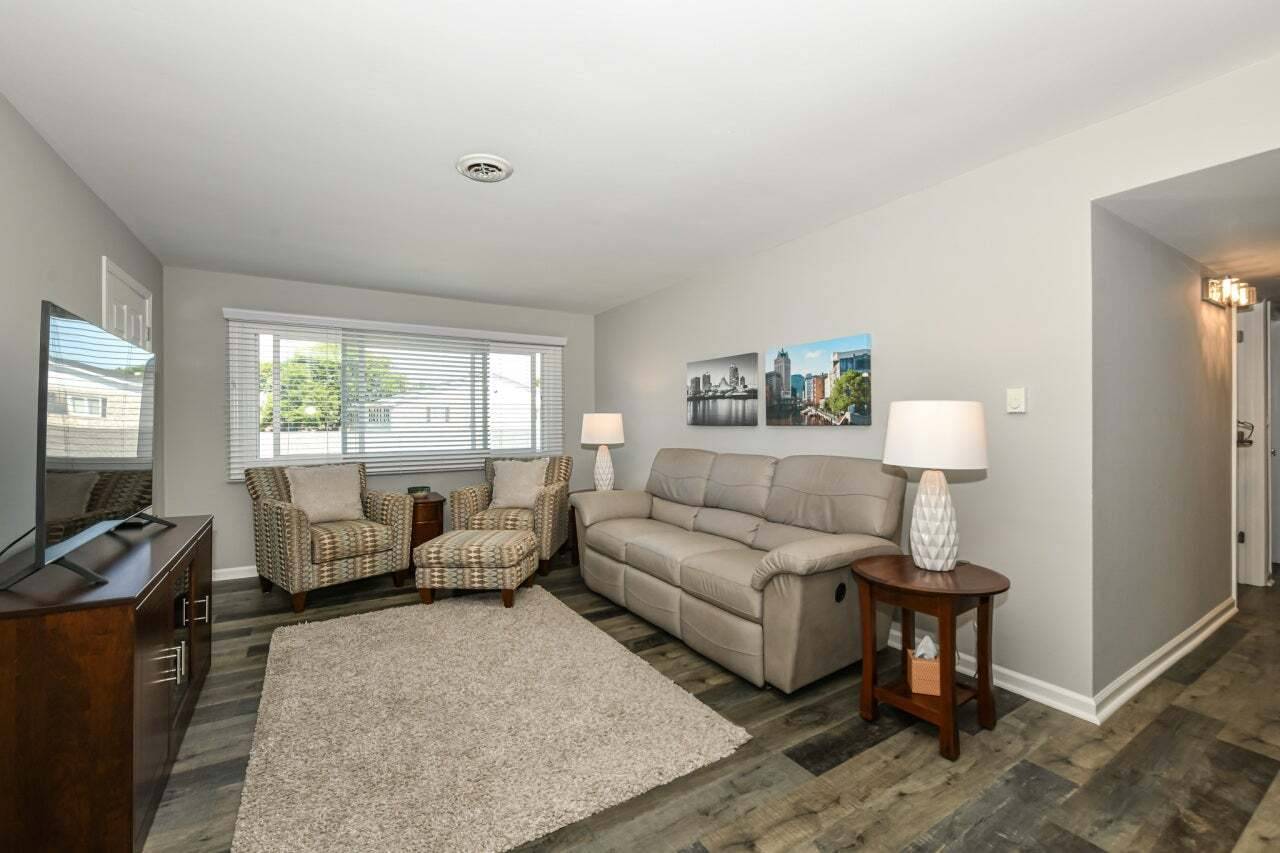 Franklin, WI 53132,6464 S Whitnall Edge - Unit 203