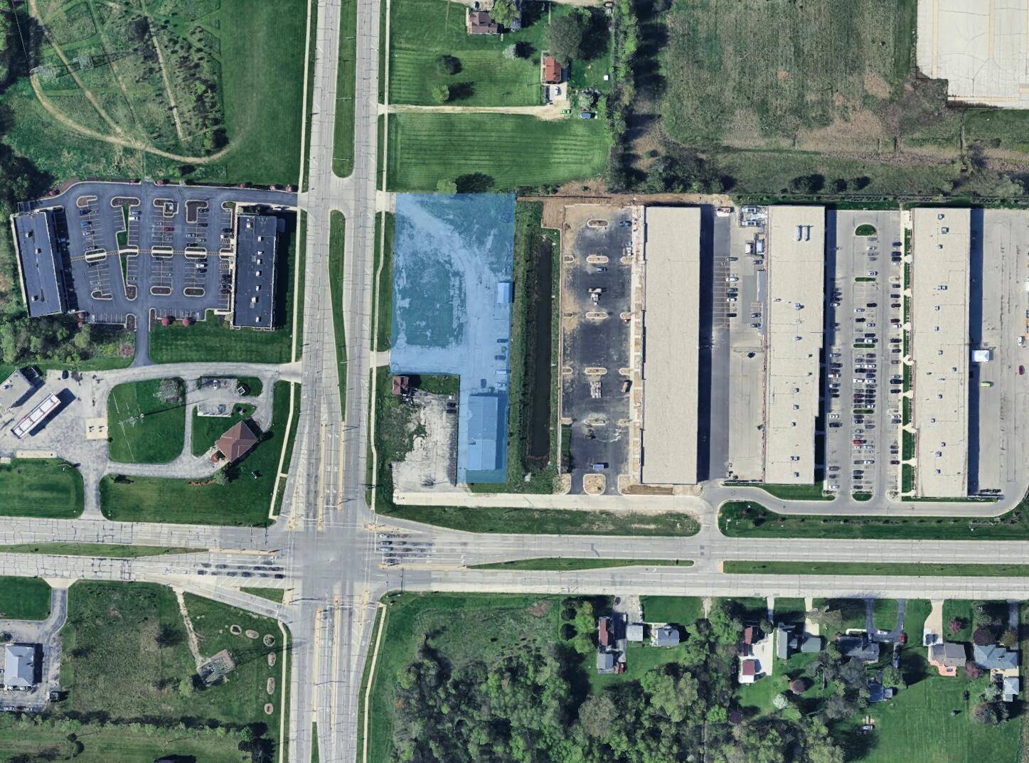 Oak Creek, WI 53154,124 E Rawson Ave