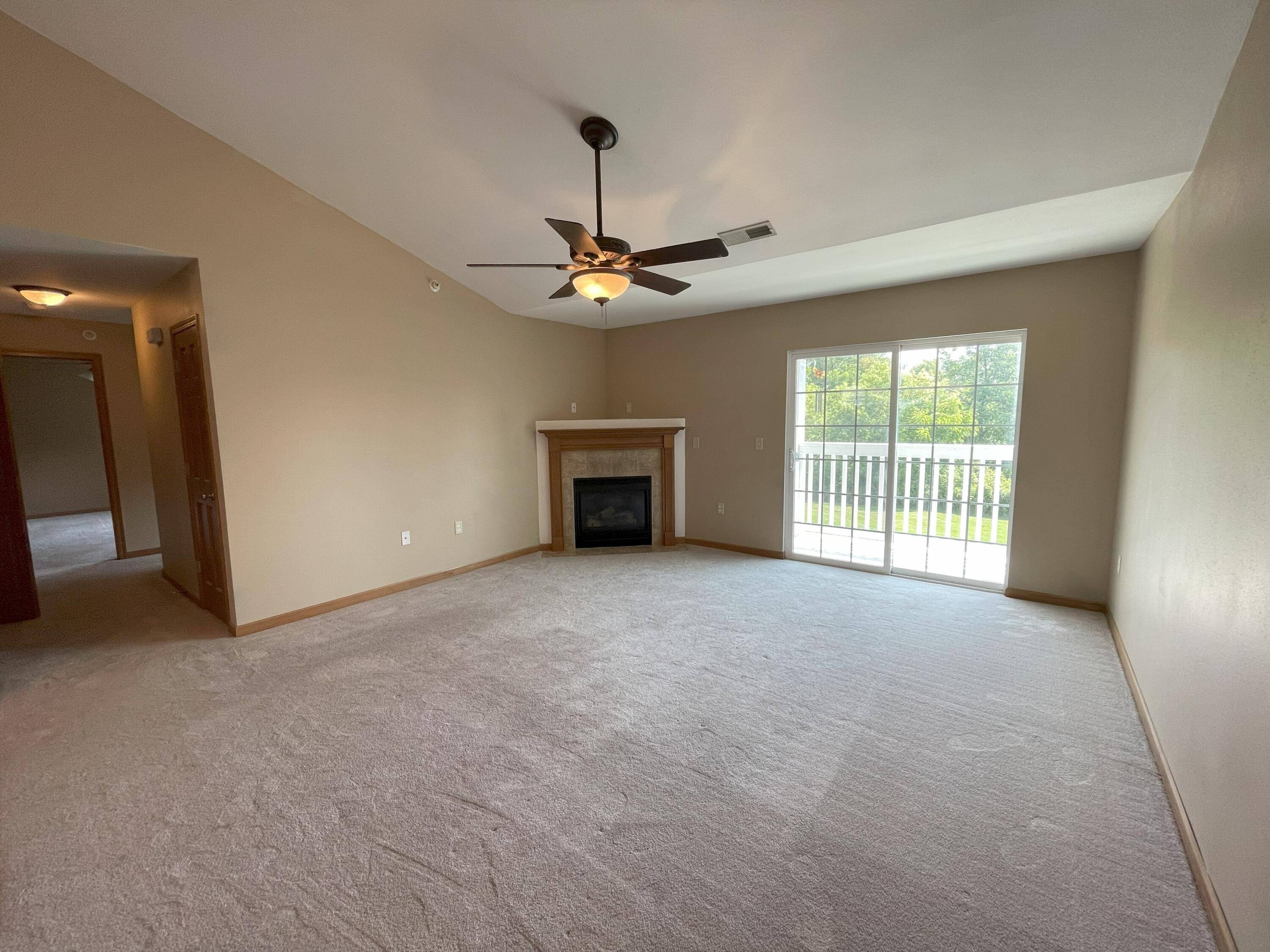 Mount Pleasant, WI 53406,921 Village Center Dr Unit 203