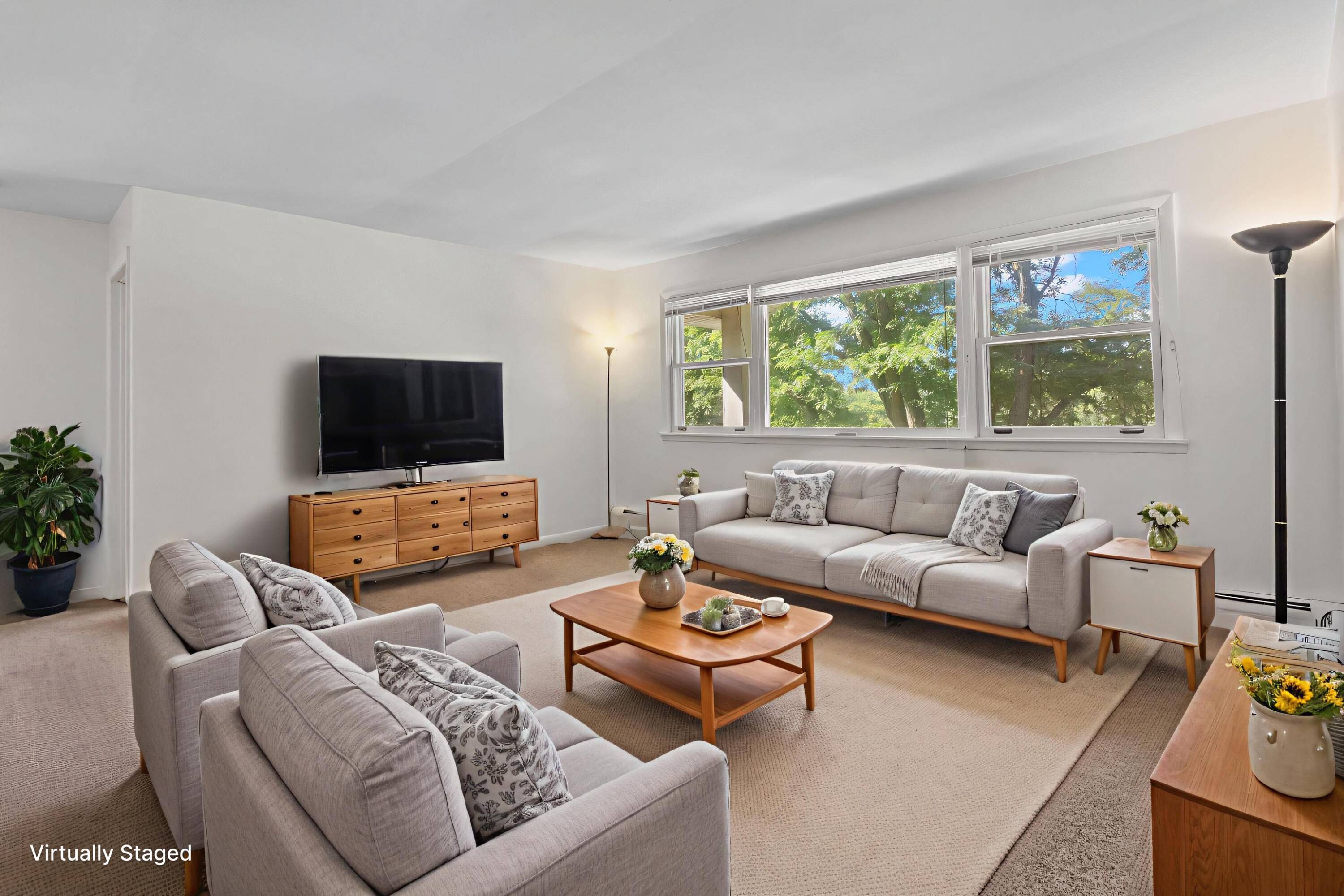 Lake Geneva, WI 53147,235 Country Club Dr Unit 3B