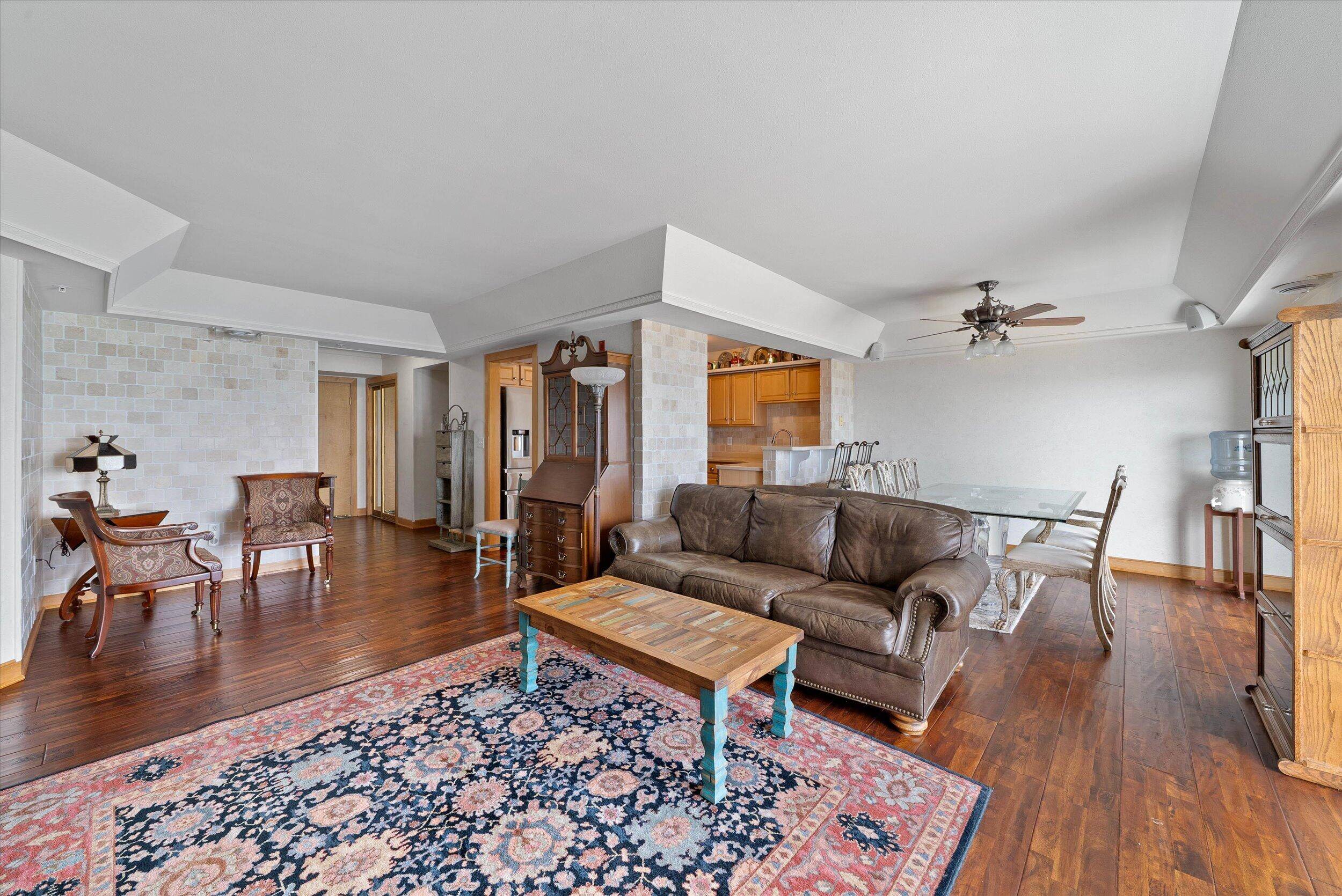 Port Washington, WI 53074,415 N Lake St Unit 702