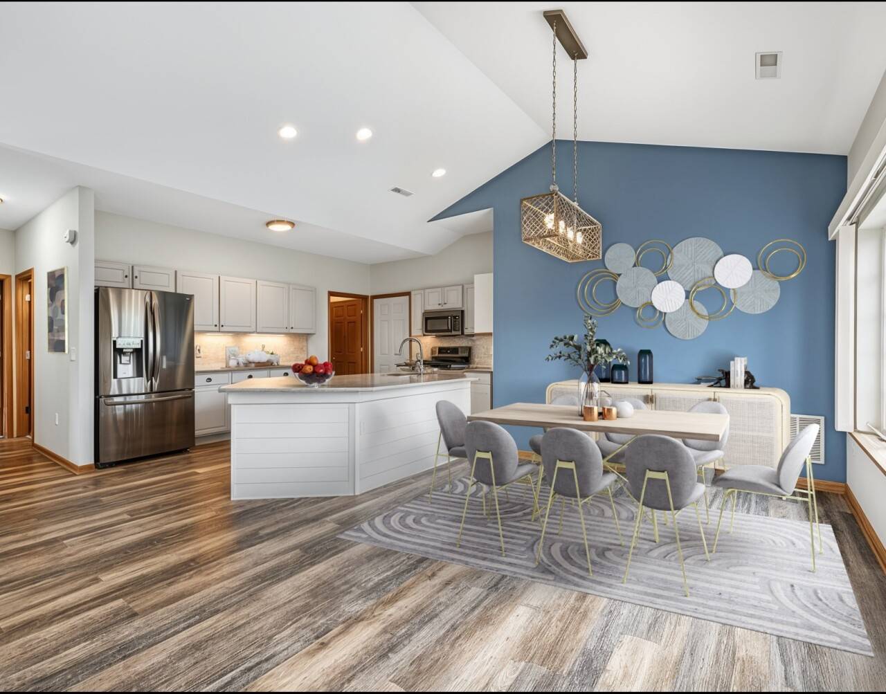 Pewaukee, WI 53072,1166 Quinlan Dr Unit A