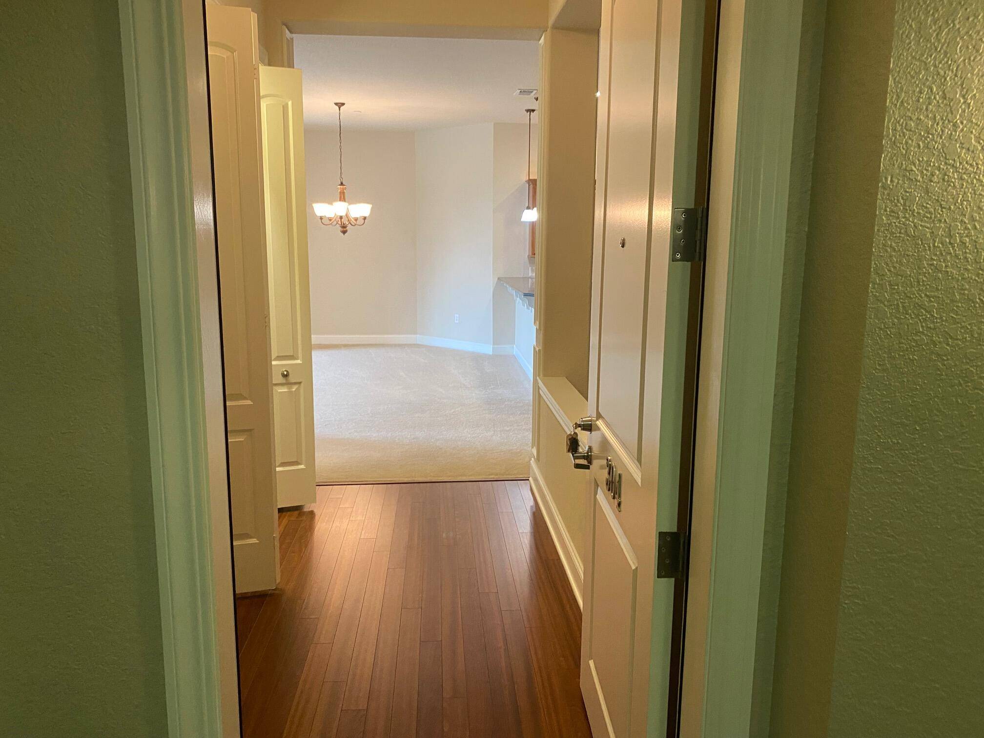 Brookfield, WI 53045,19155 Thomson Dr Unit 304