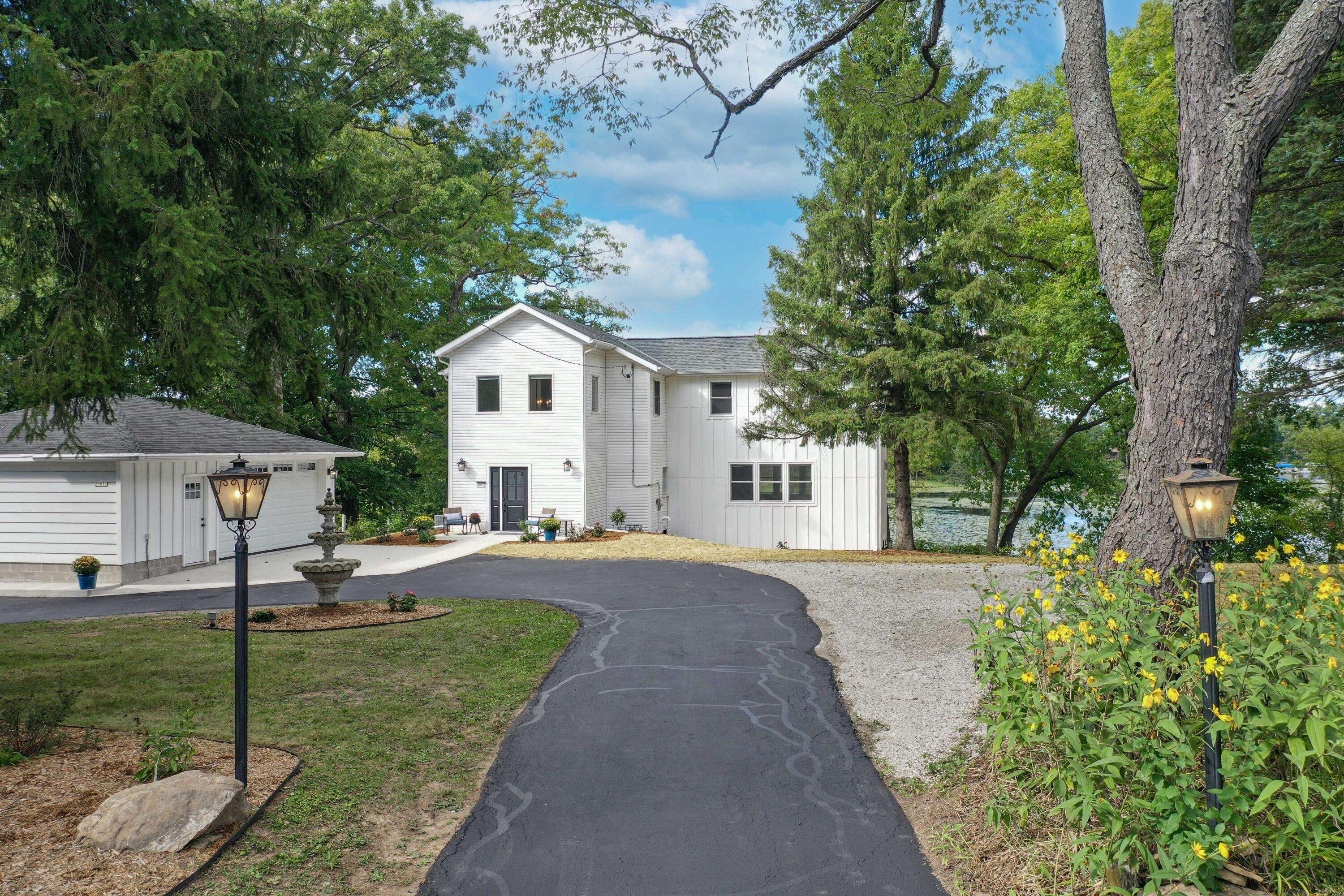 Waterford, WI 53185,29032 Kramer Dr