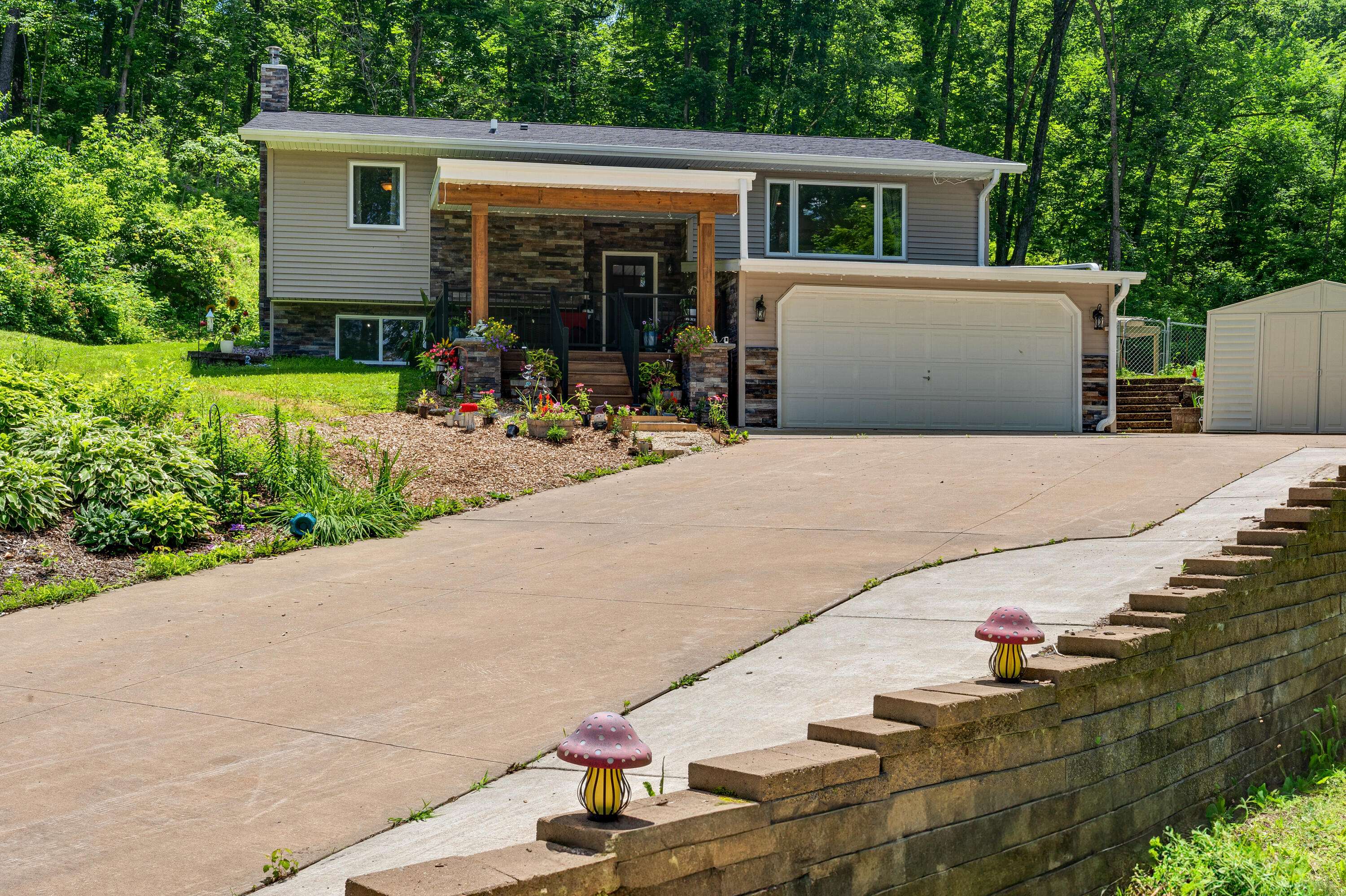 Onalaska, WI 54650,W5835 Koss Rd