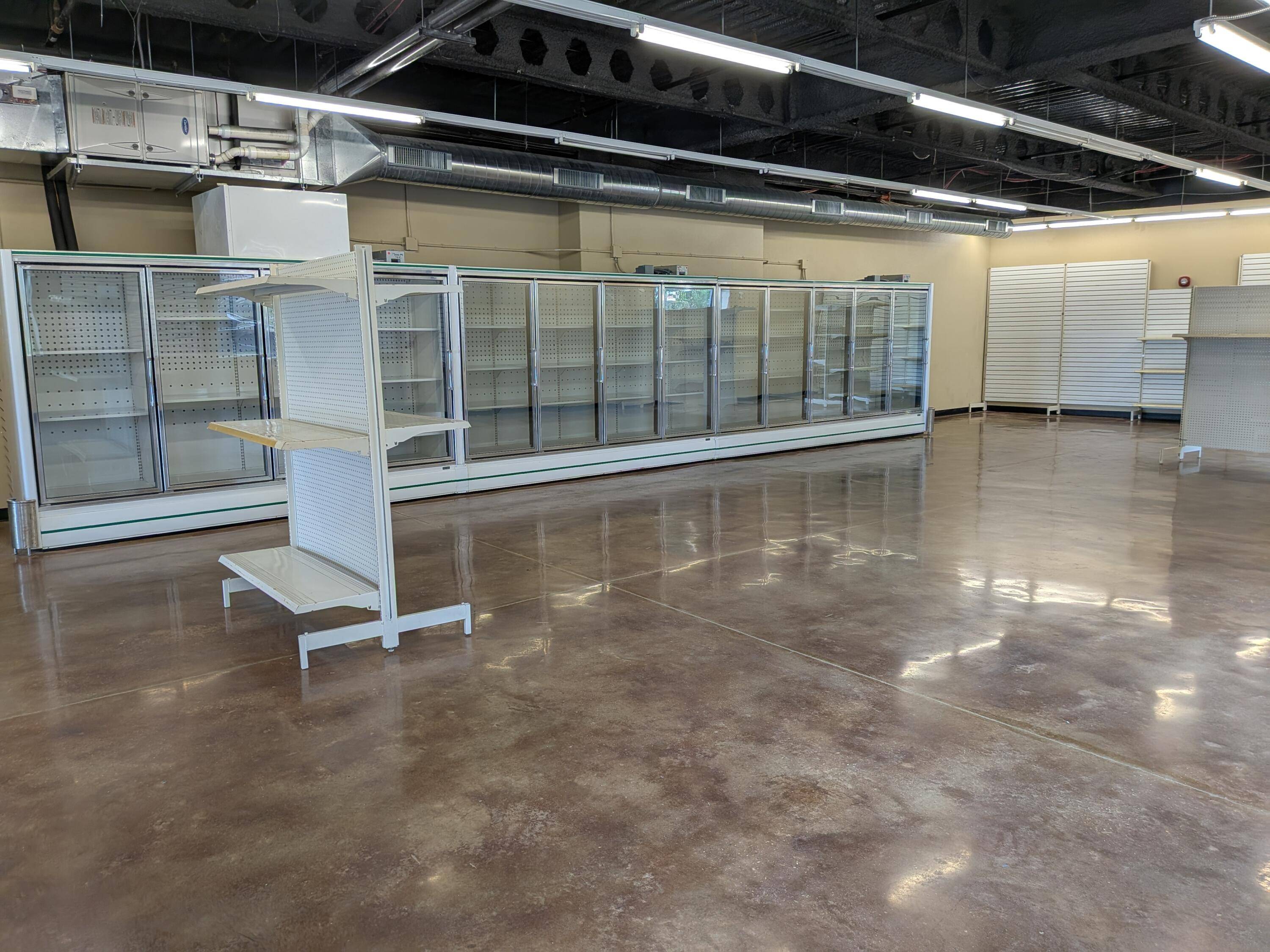 Kenosha, WI 53140,5710 4th Ave