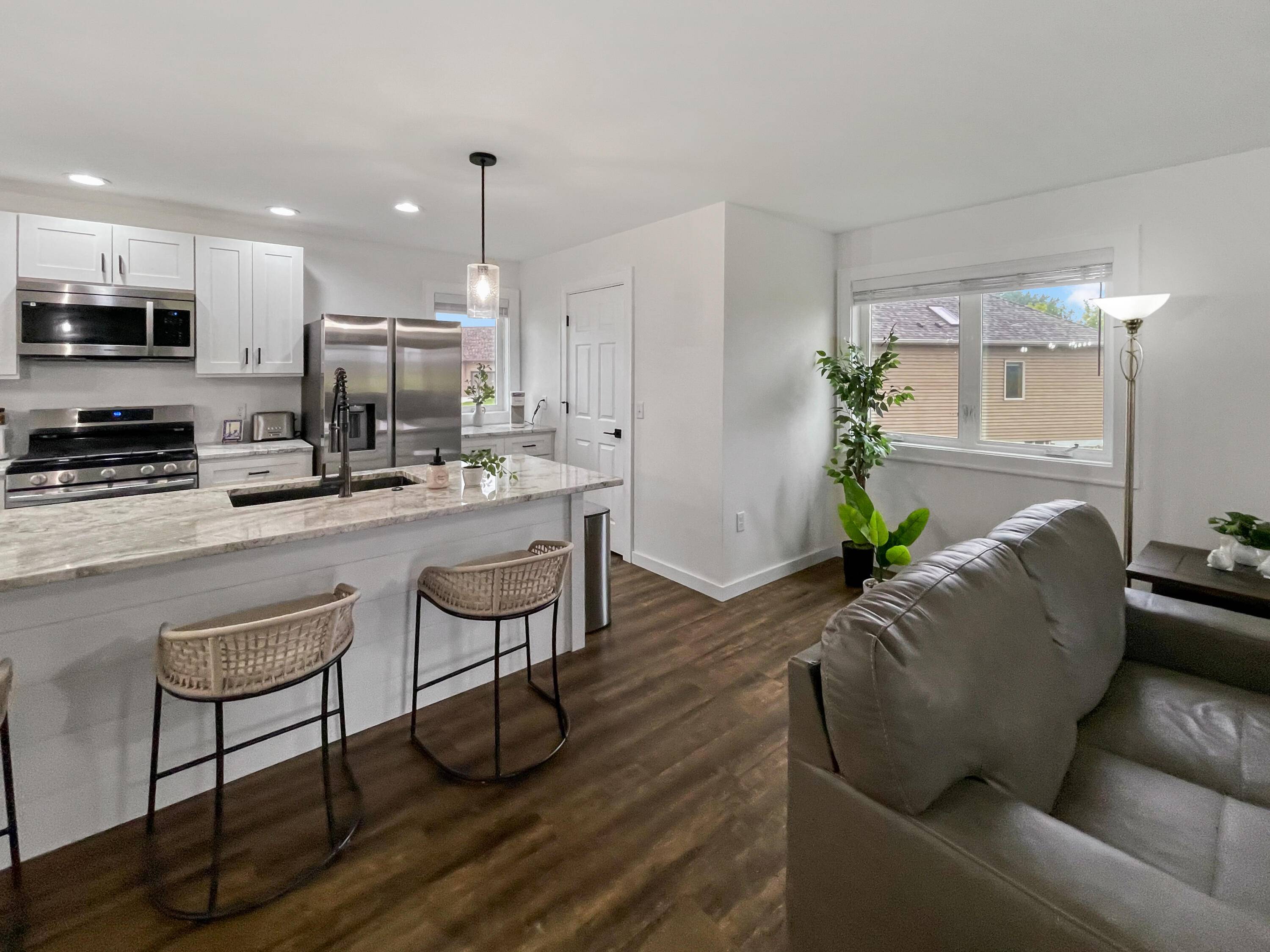 Oostburg, WI 53070,525 Washington Cir