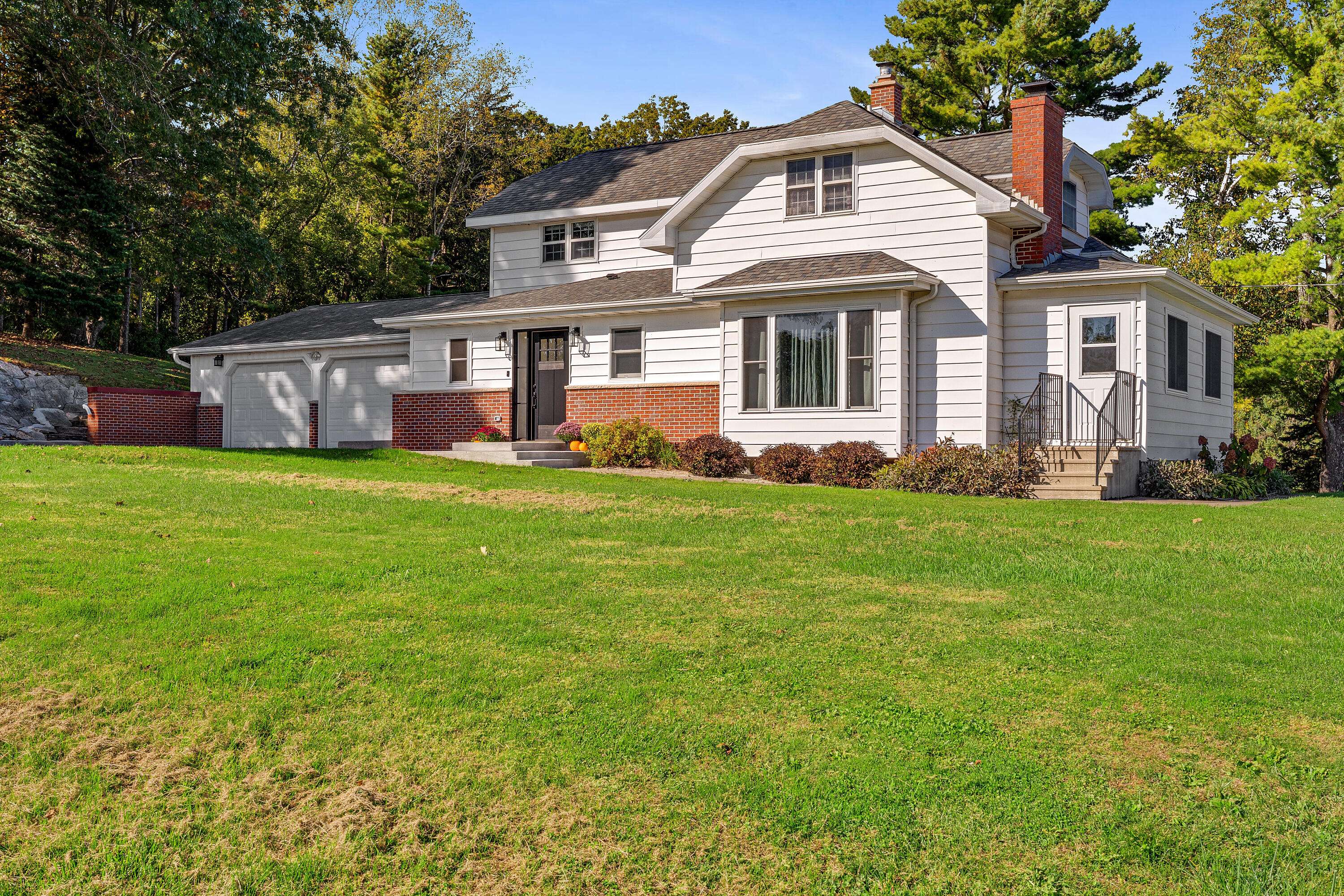 Washington, WI 54614,W808 State Road 33 -