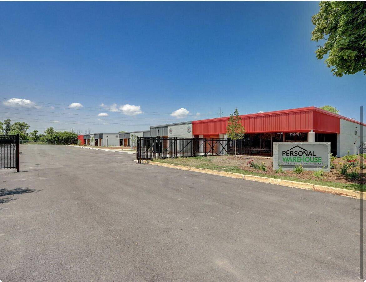 Brown Deer, WI 53223,8949 N Deerbrook Trl Unit 105