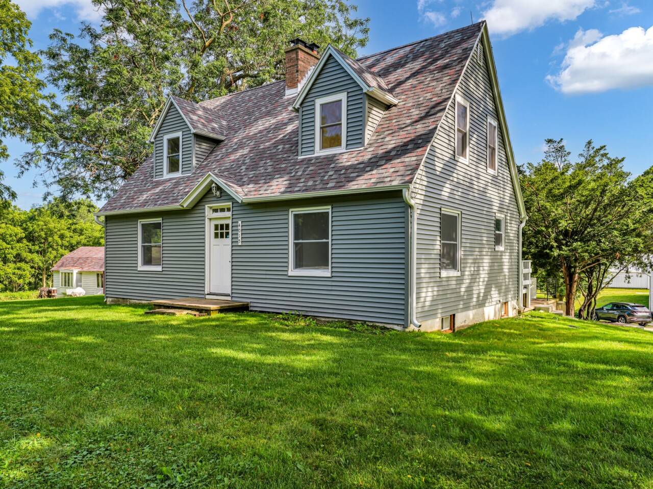 Lake Geneva, WI 53147,W4015 Black Point Rd