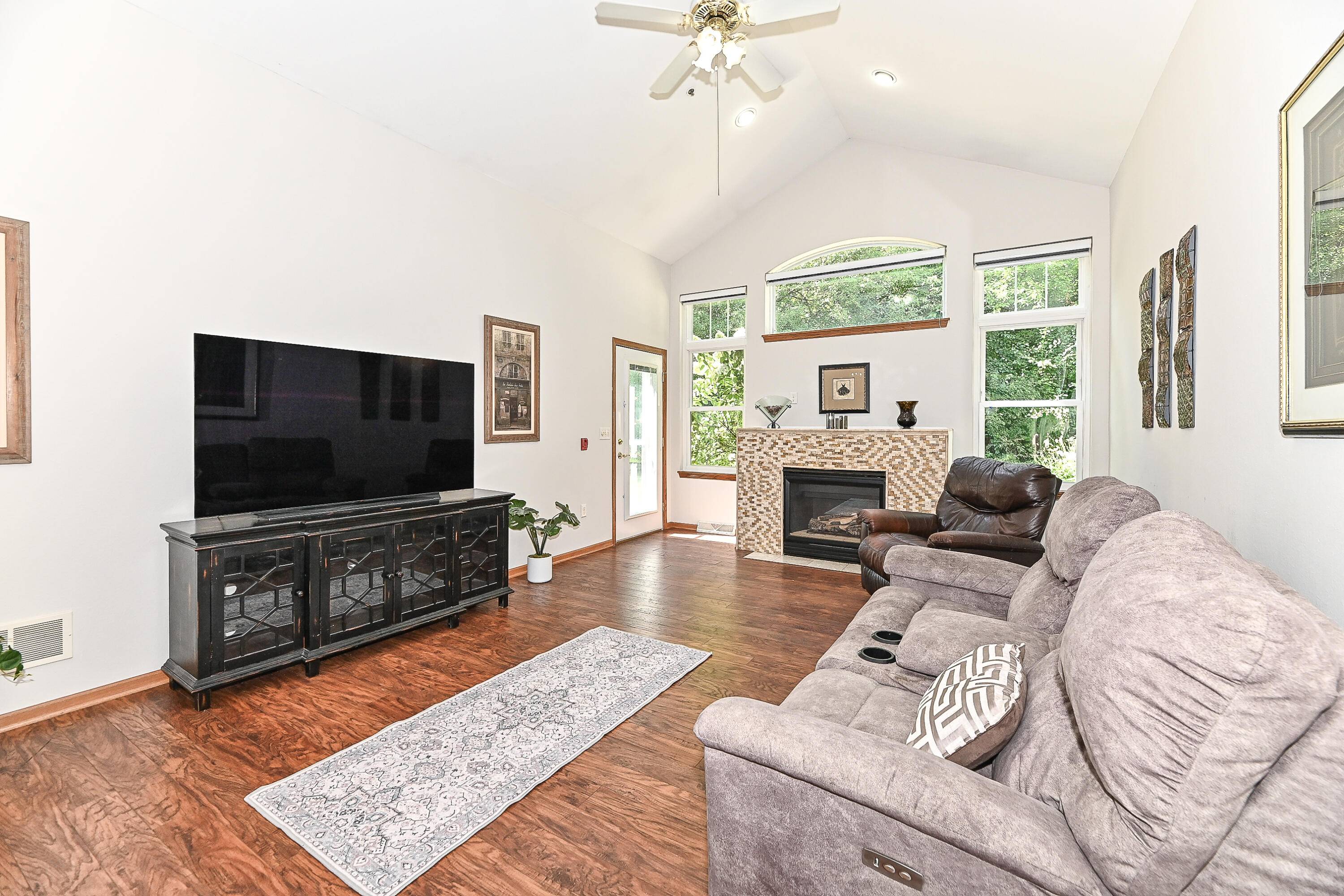 Brookfield, WI 53045,18415 W Wisconsin Ave