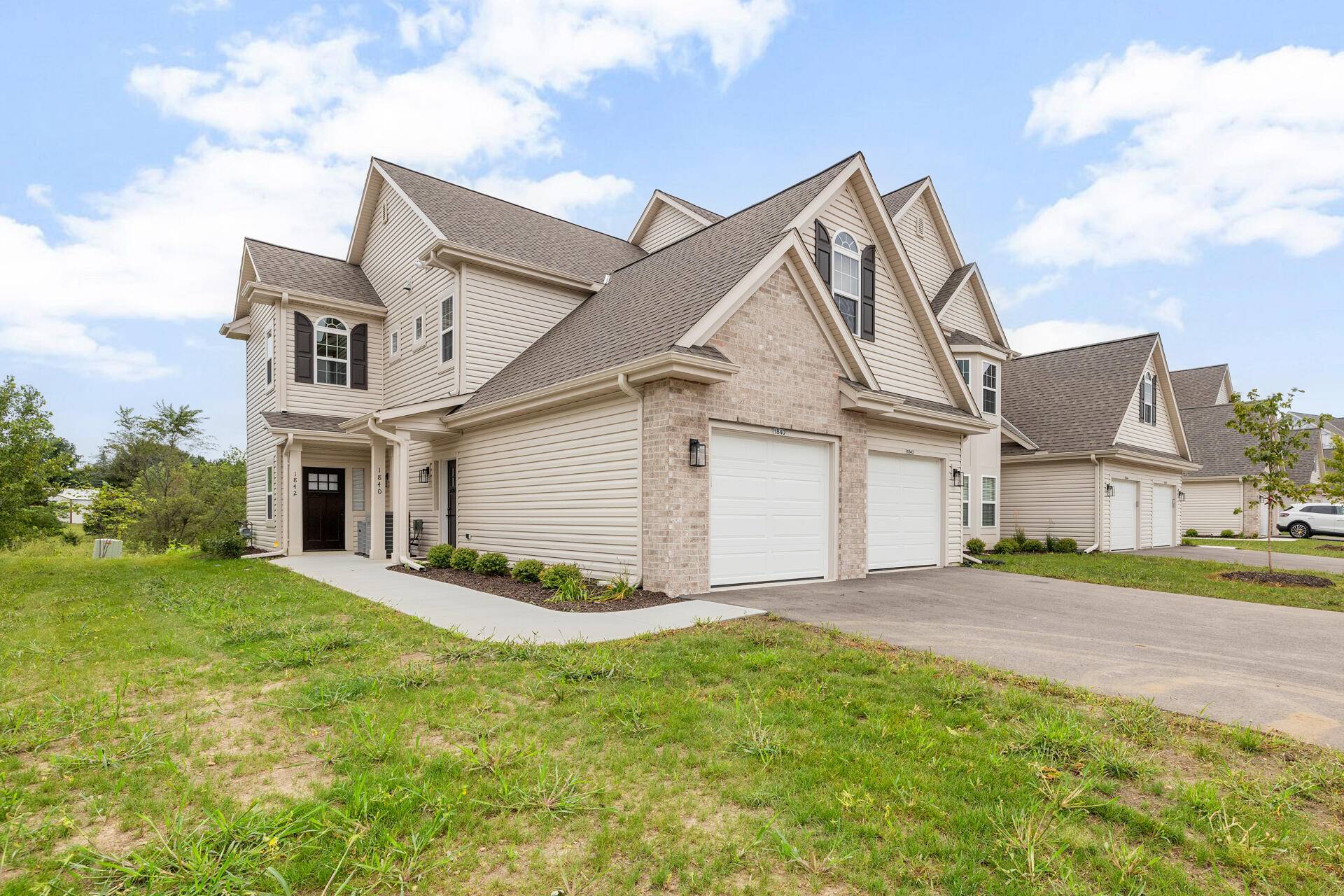 Slinger, WI 53086,1867 Woodland Way Unit 421-4