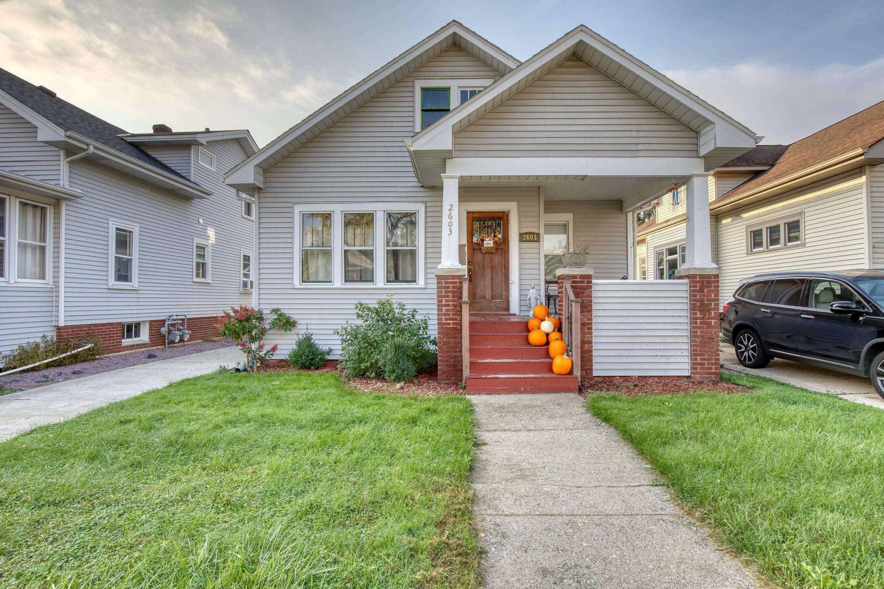 Racine, WI 53403,2603 Olive St