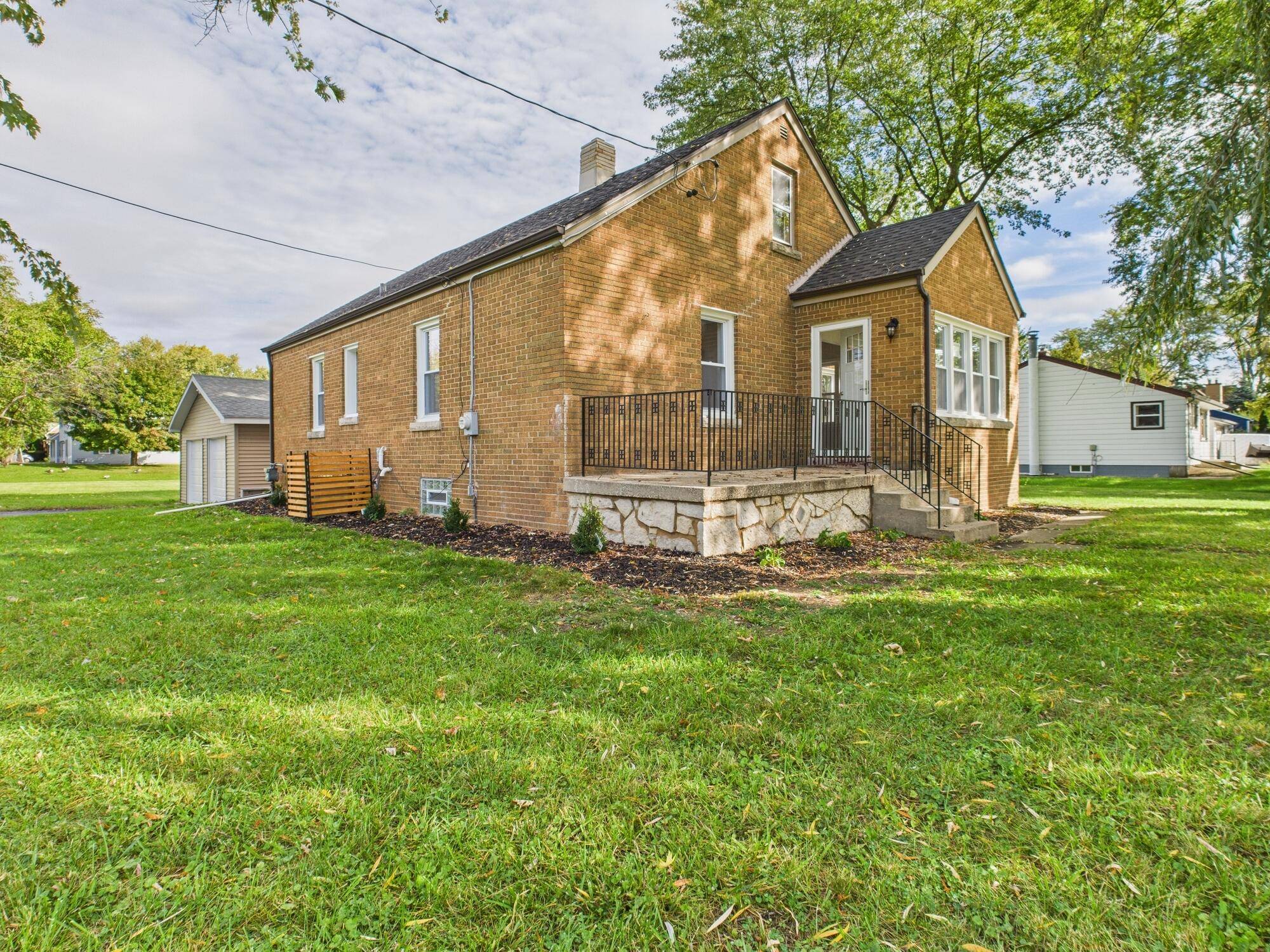 Brookfield, WI 53005,13660 W Burleigh Rd