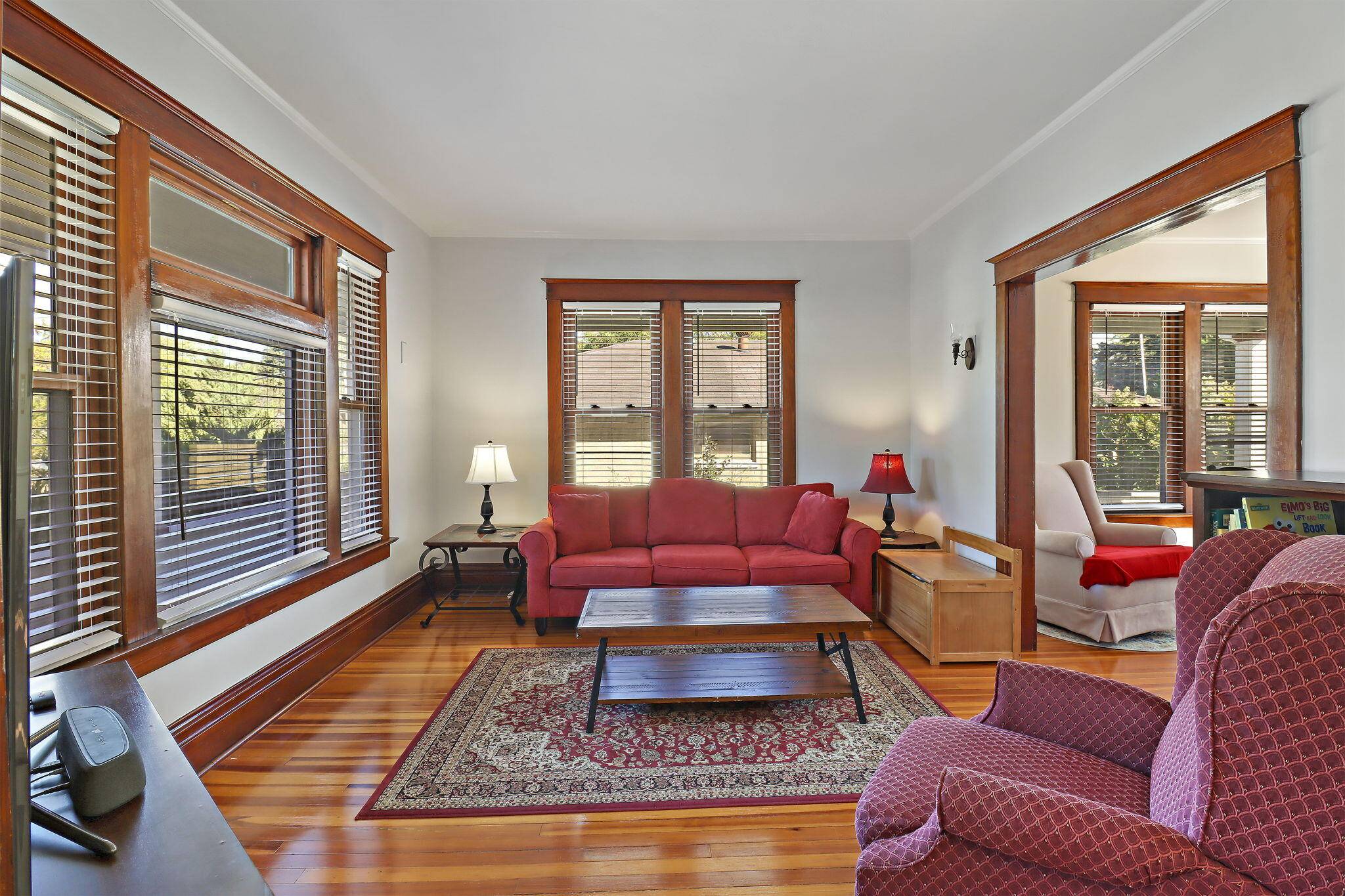 Kenosha, WI 53140,711 40th St