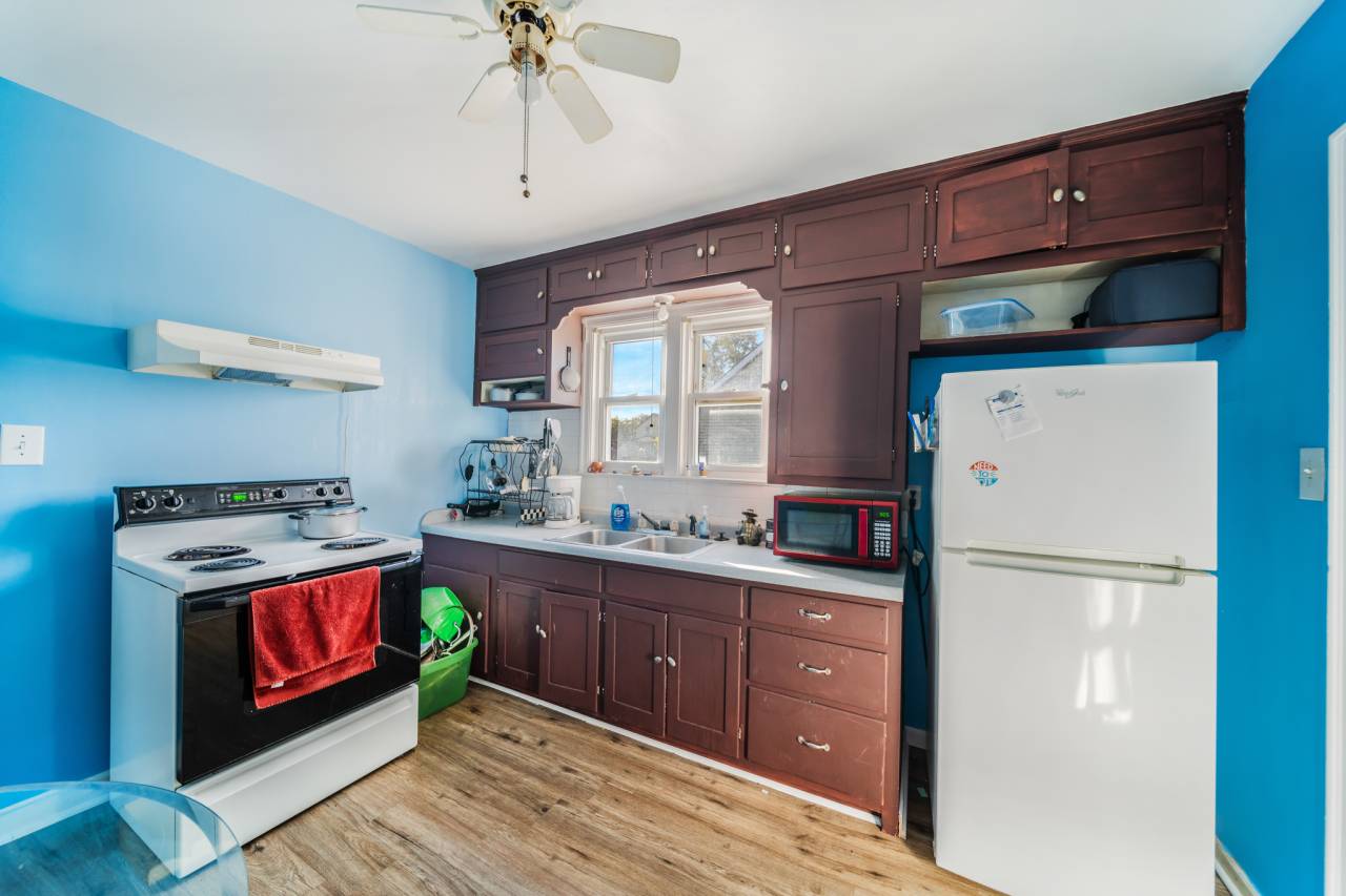 Sheboygan, WI 53081,2004 S 16th St