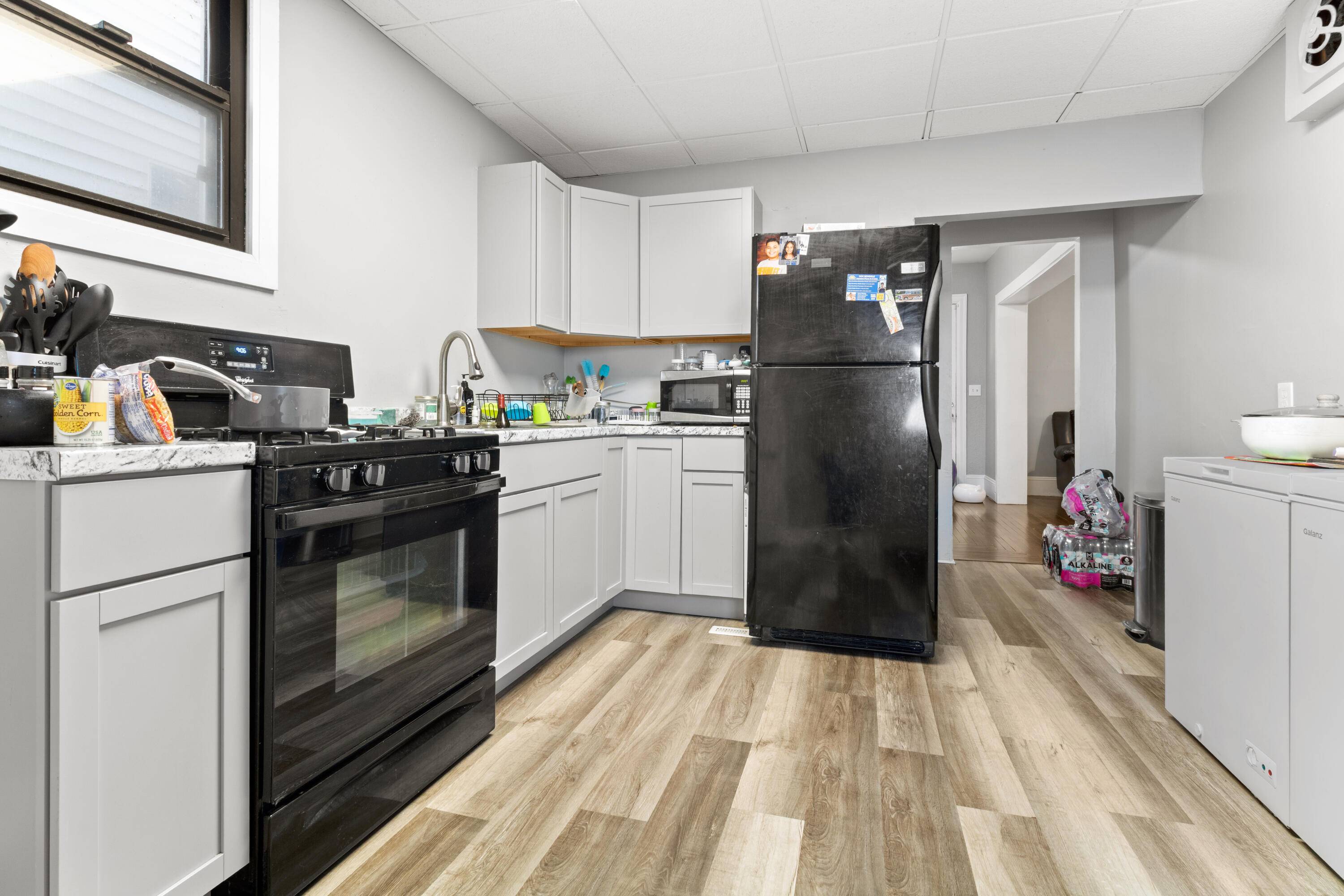 West Allis, WI 53214,1337 S 71st St