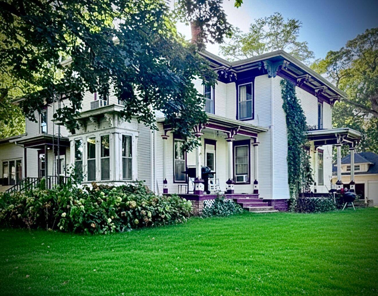 Byron, WI 54937,W6152 County Road B -