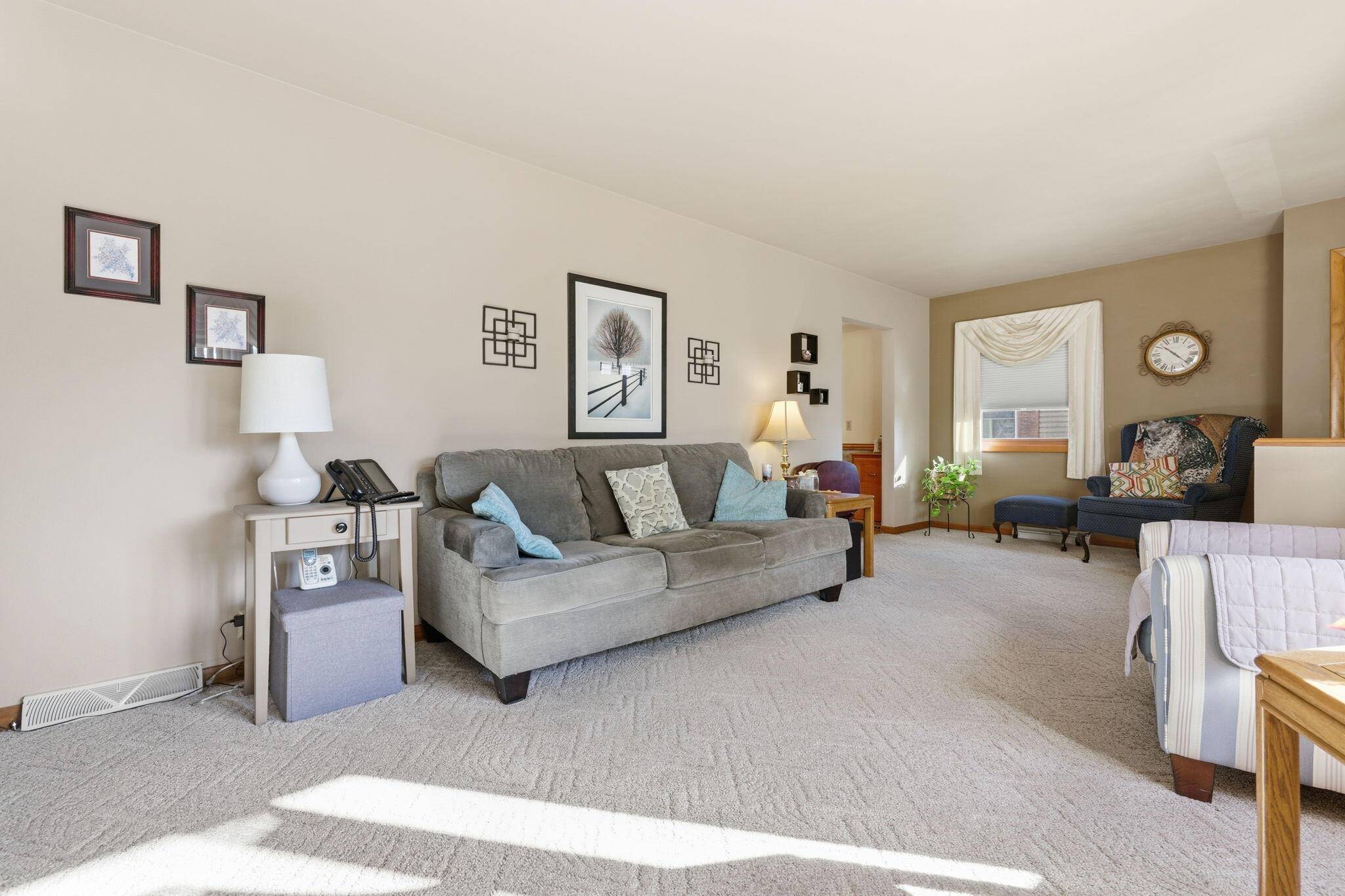 Kenosha, WI 53140,2306 26th St