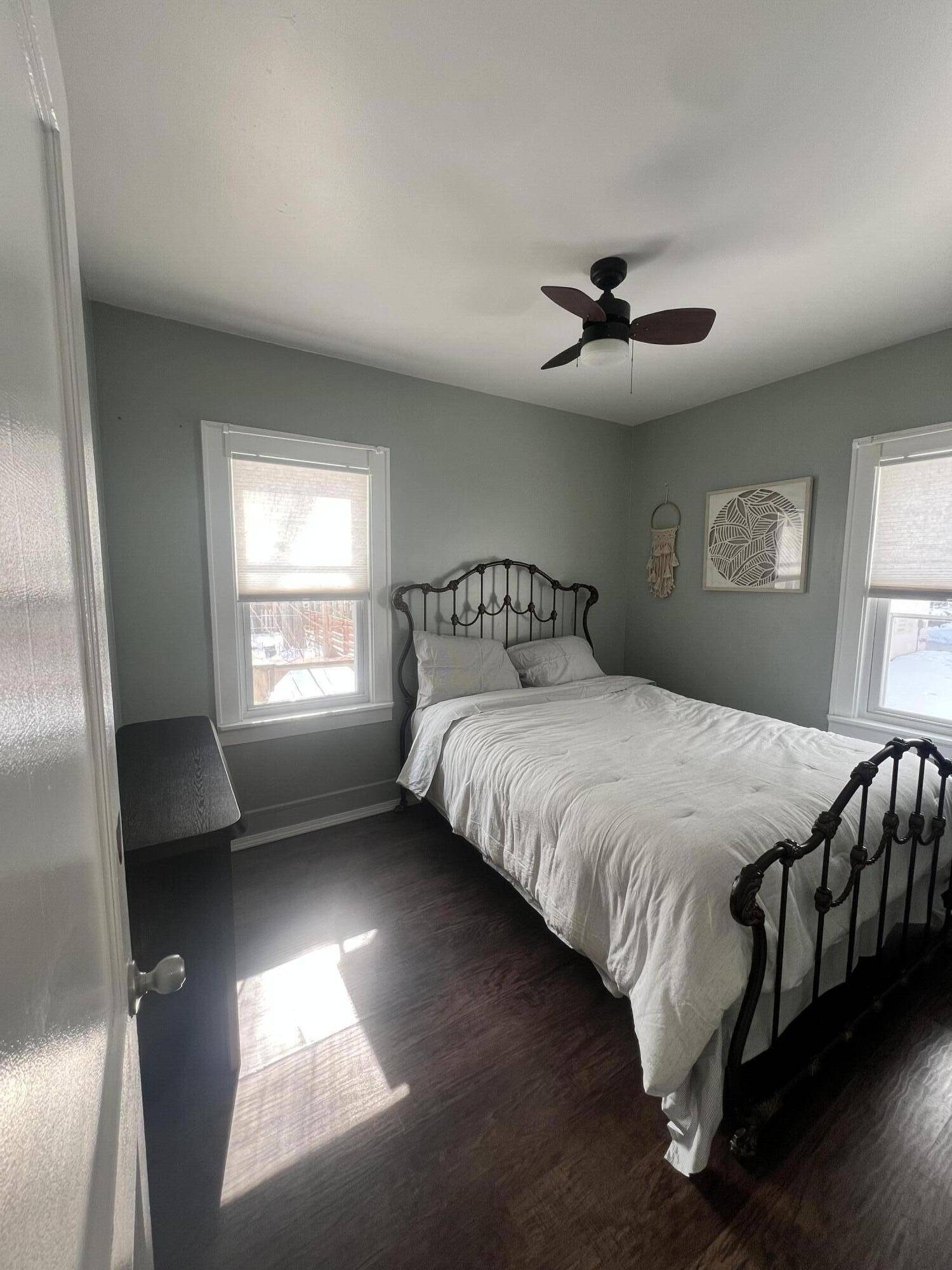 Milwaukee, WI 53222,7715 W Center St