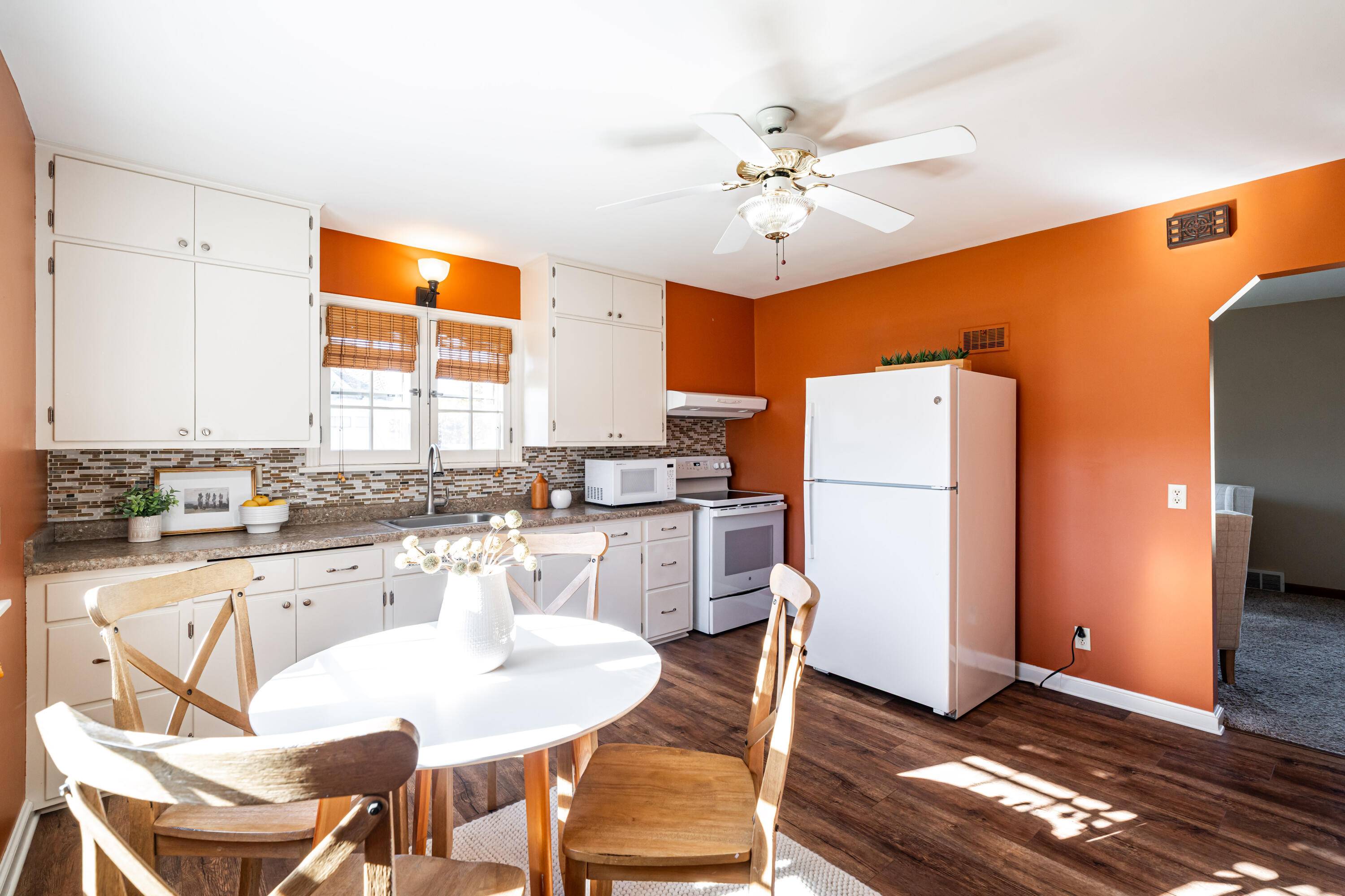 Glendale, WI 53209,2411 W Mill Rd