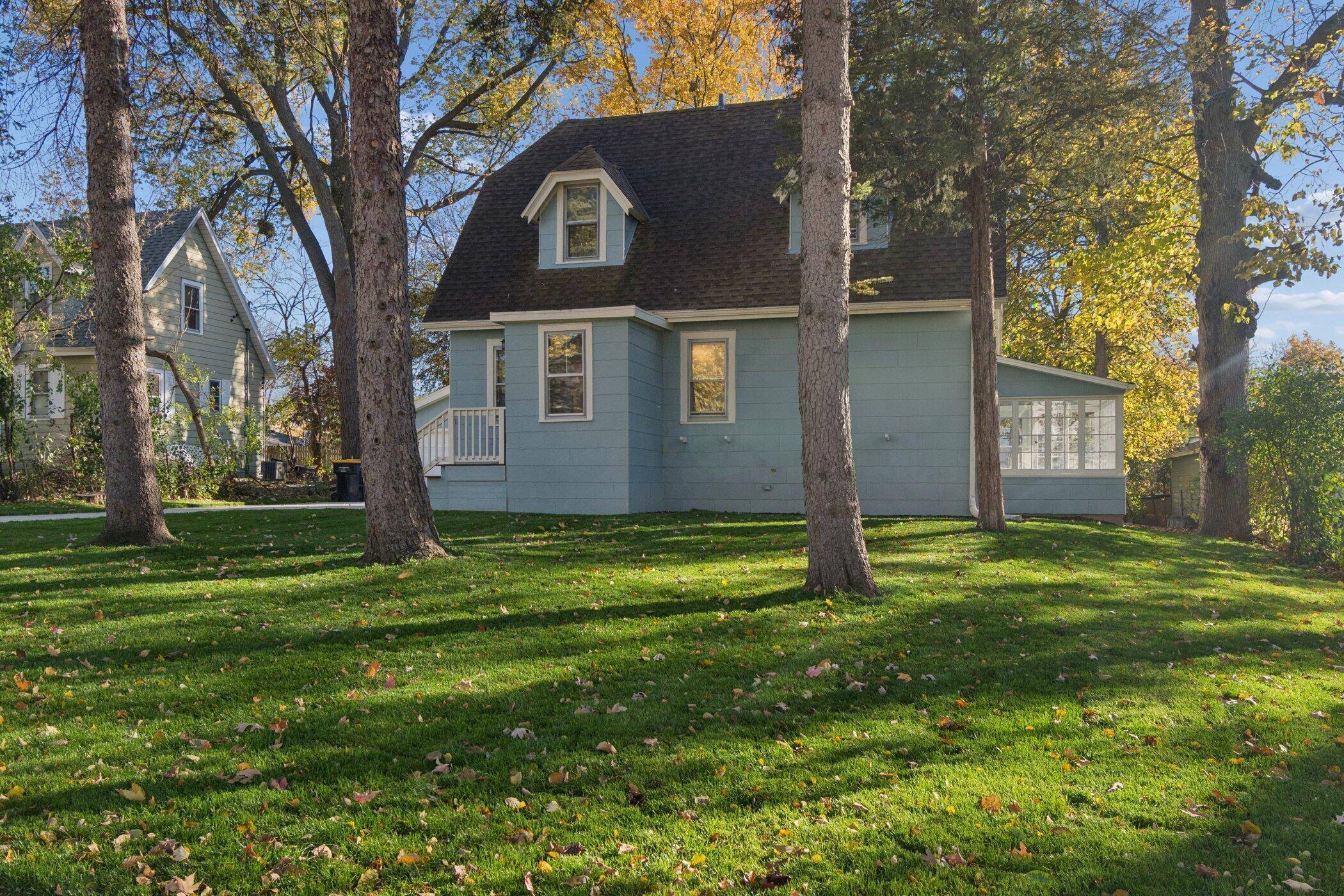 Milwaukee, WI 53214,10121 W Bungalow Pkwy