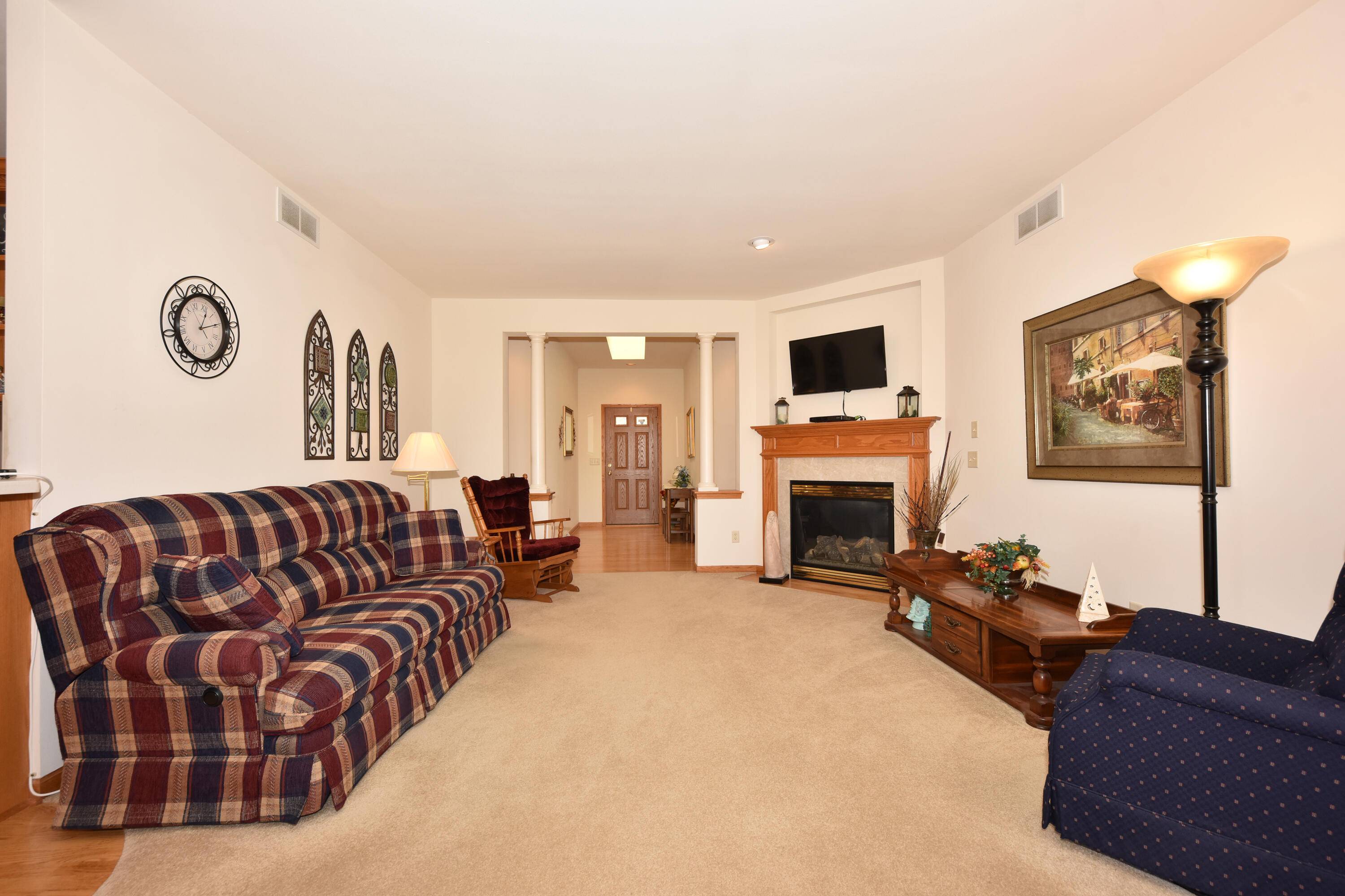 Grafton, WI 53024,2436 Caribou Ln