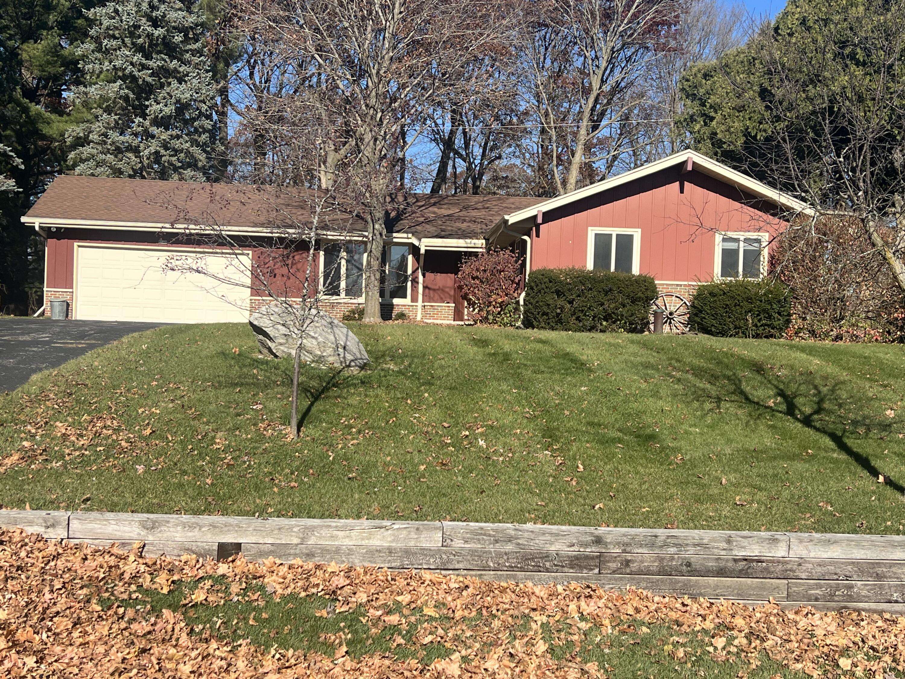 Polk, WI 53086,4844 Cedar Hills Dr