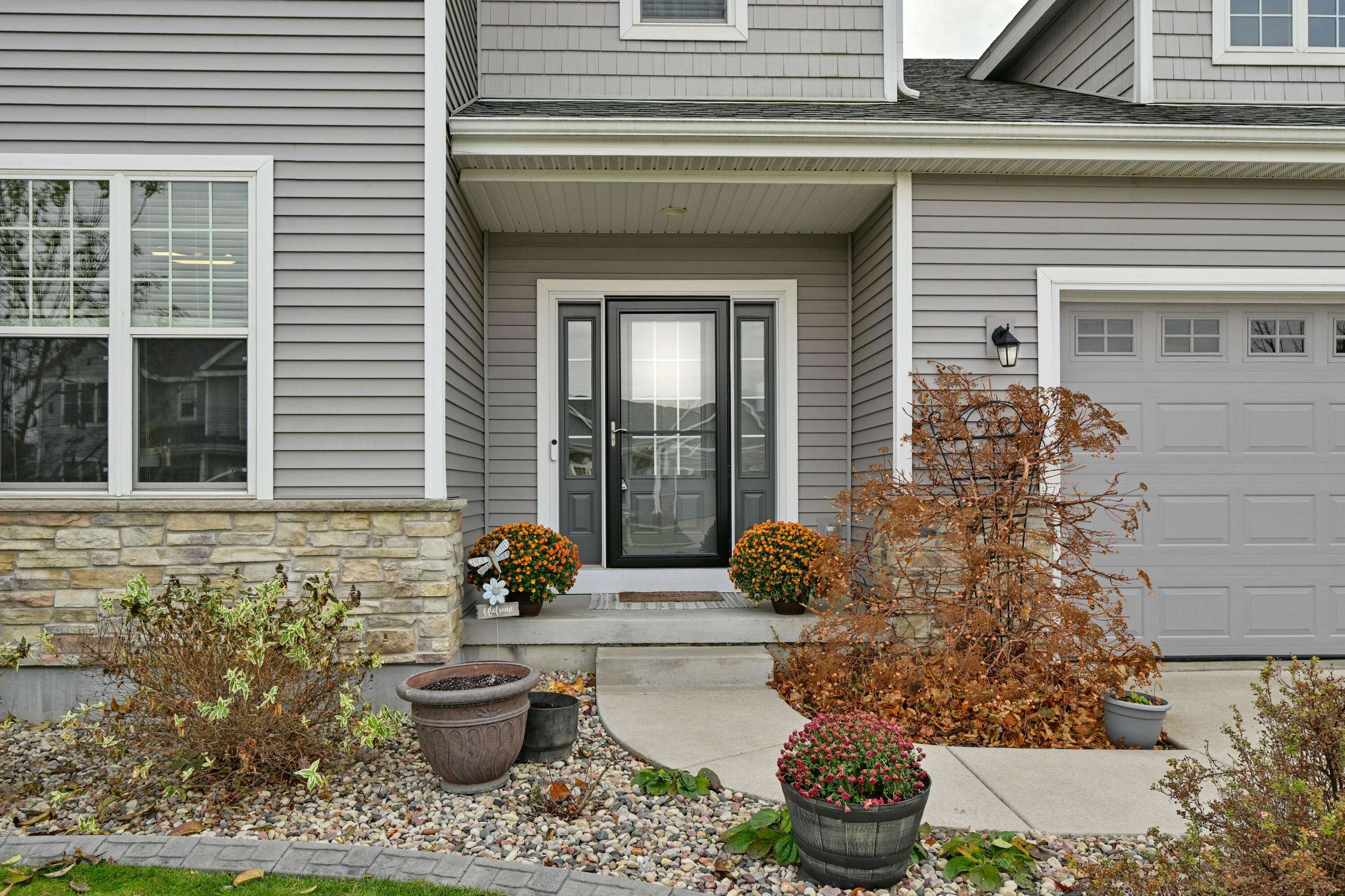 Mcfarland, WI 53558,6087 Pine Ridge Way