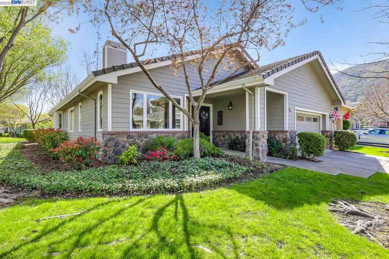 Pleasanton, CA 94588,7806 Honors Ct