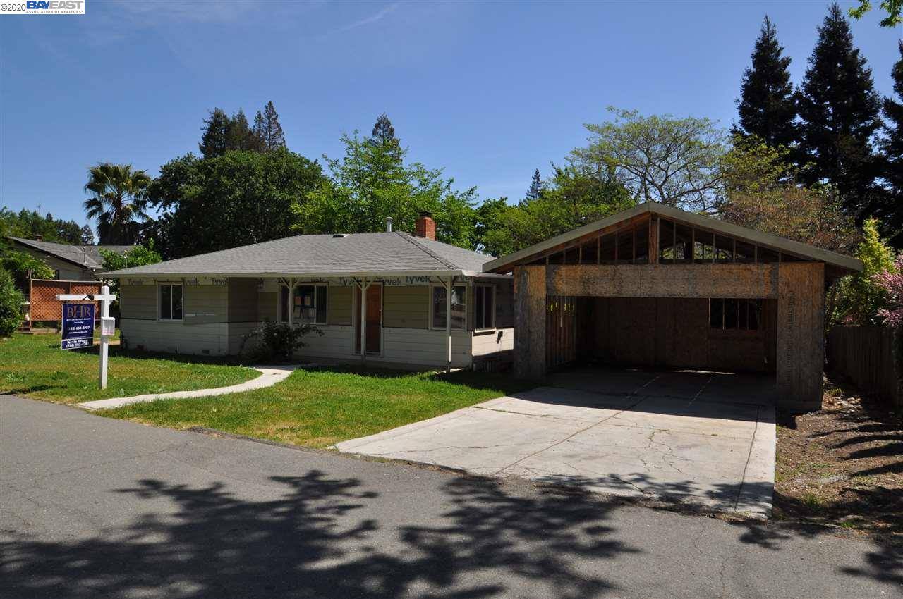 Walnut Creek, CA 94595,40 Iris Ln
