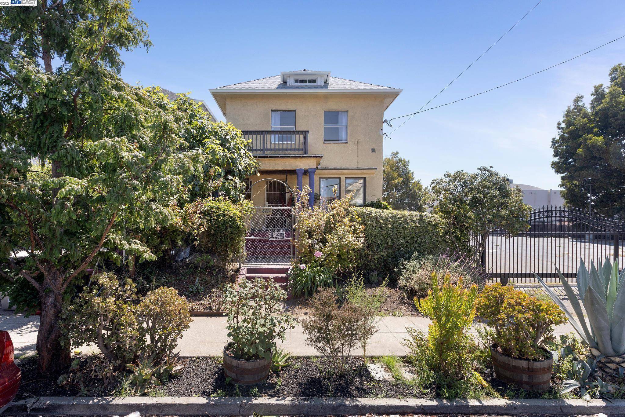 Oakland, CA 94608,871 37th St
